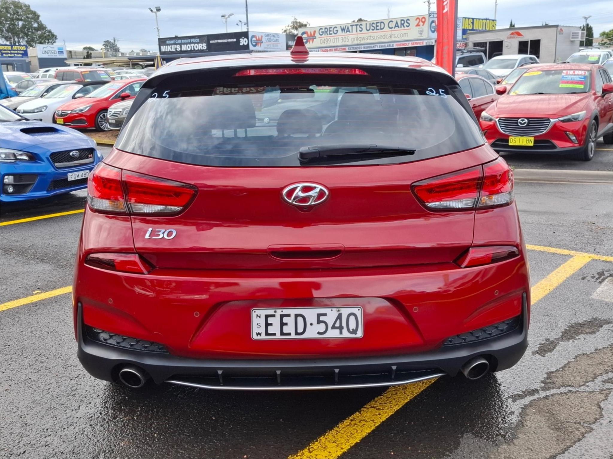 HYUNDAI i30