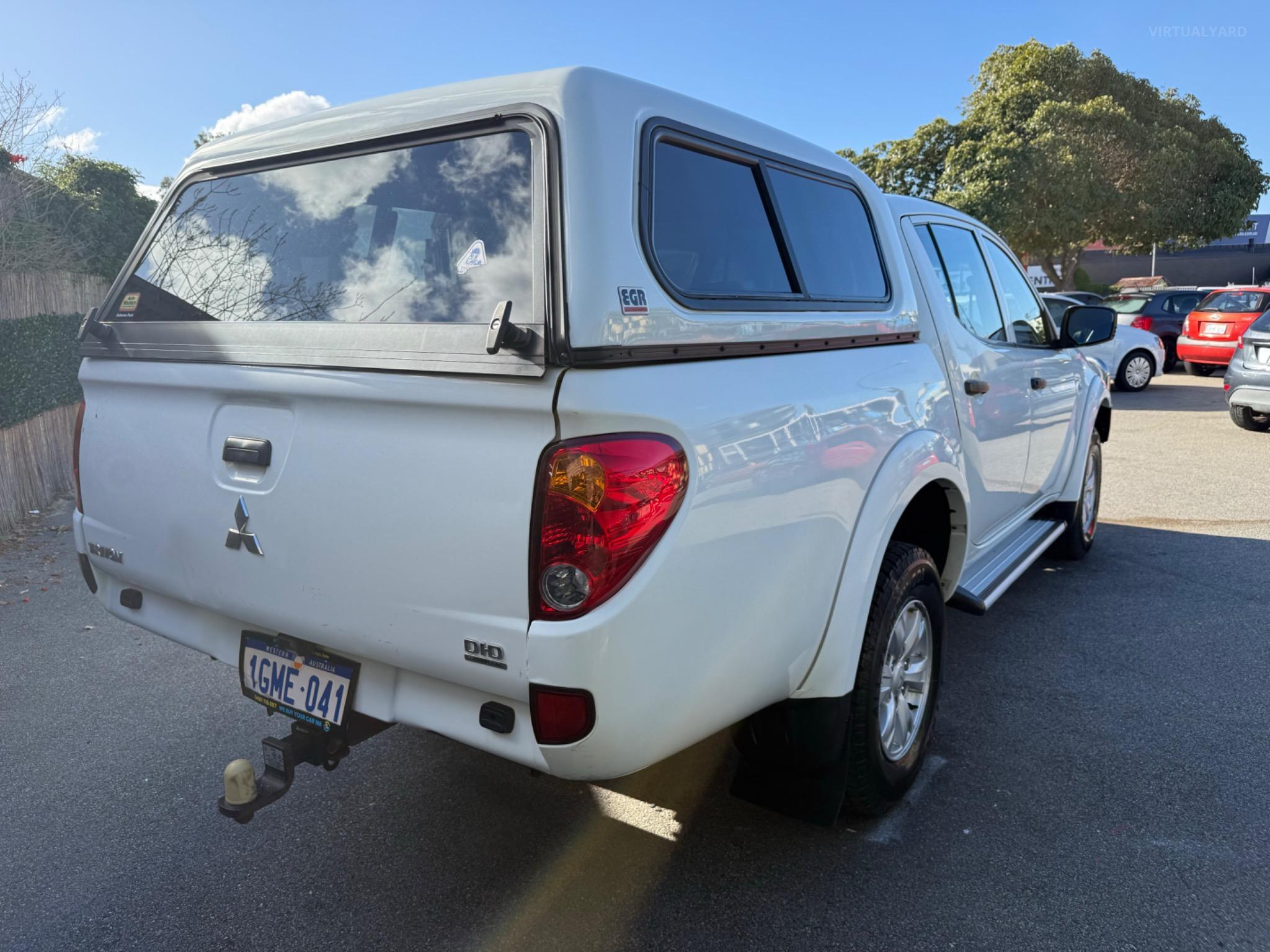 Mitsubishi Triton