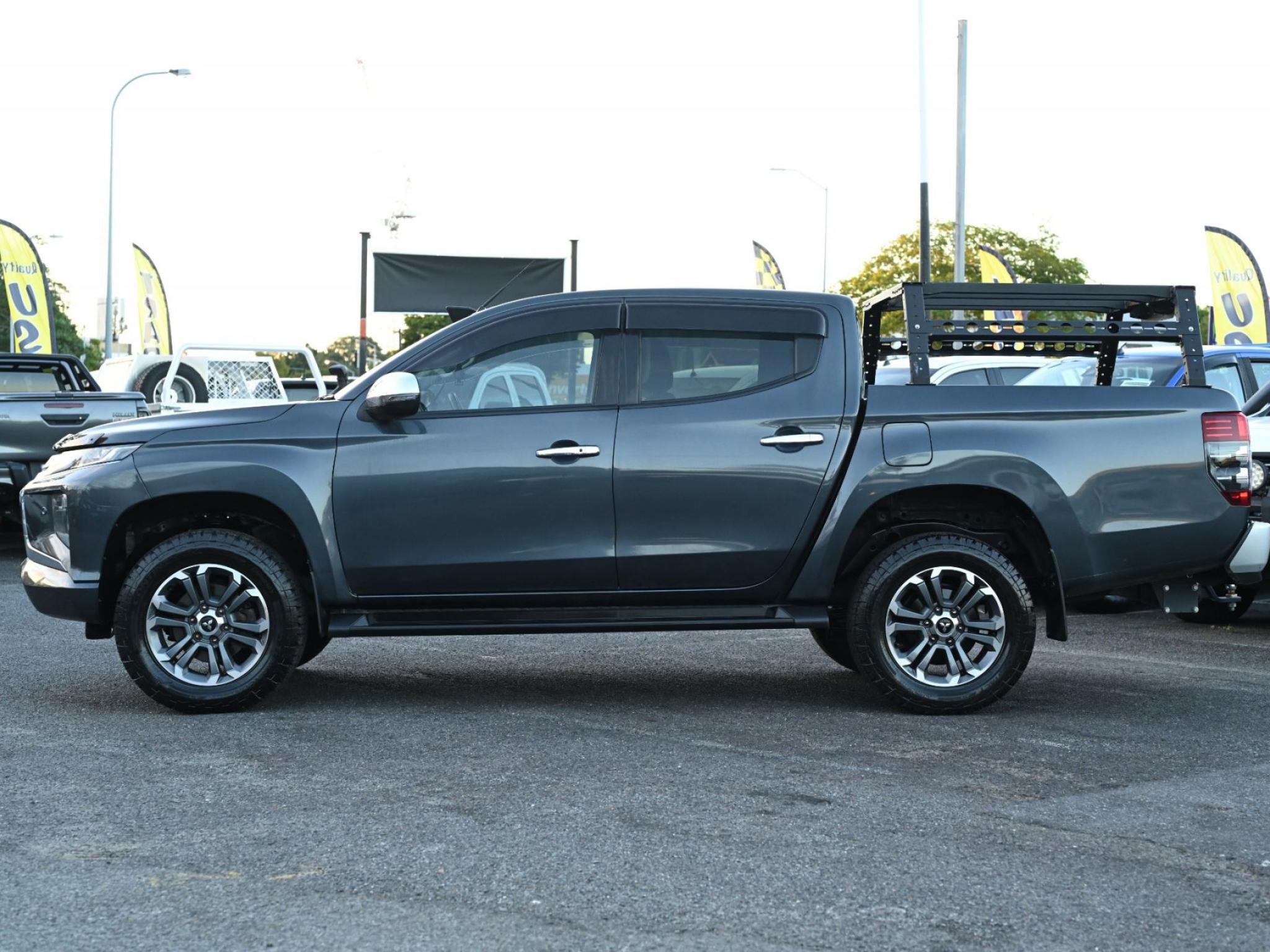 Mitsubishi Triton
