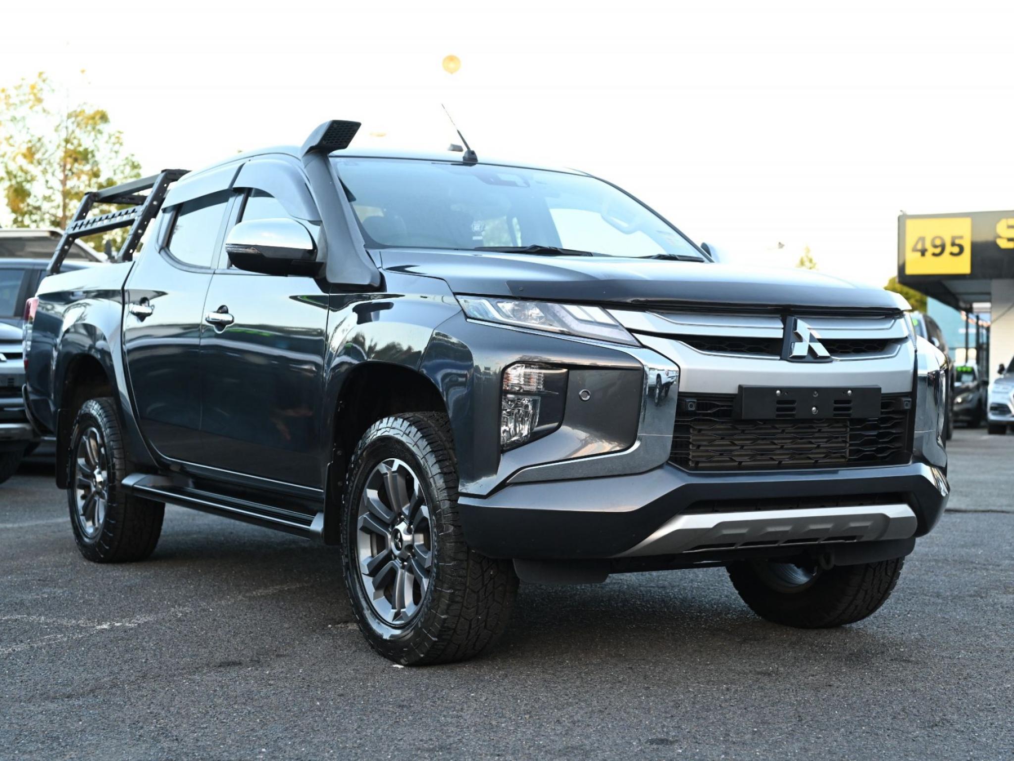 Mitsubishi Triton