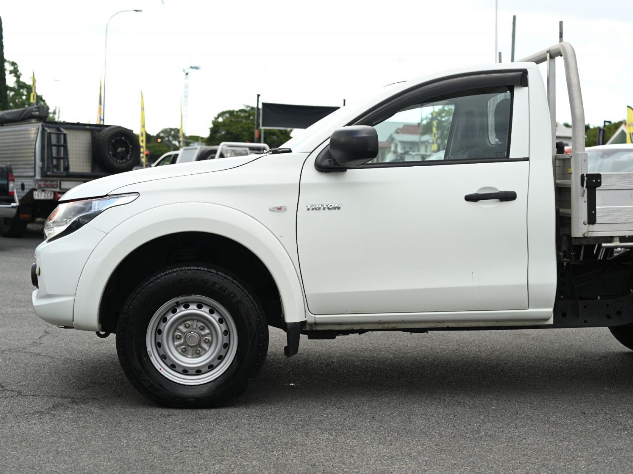 Mitsubishi Triton