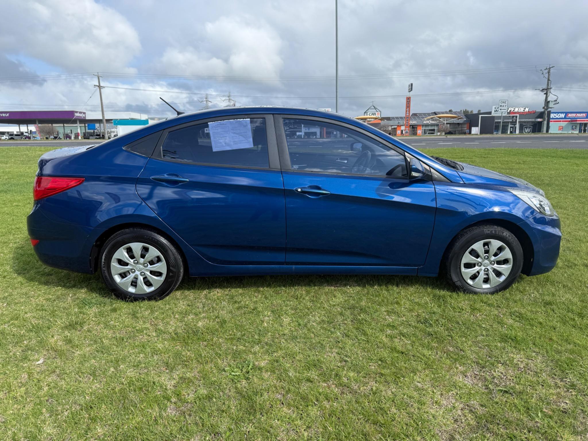 HYUNDAI ACCENT