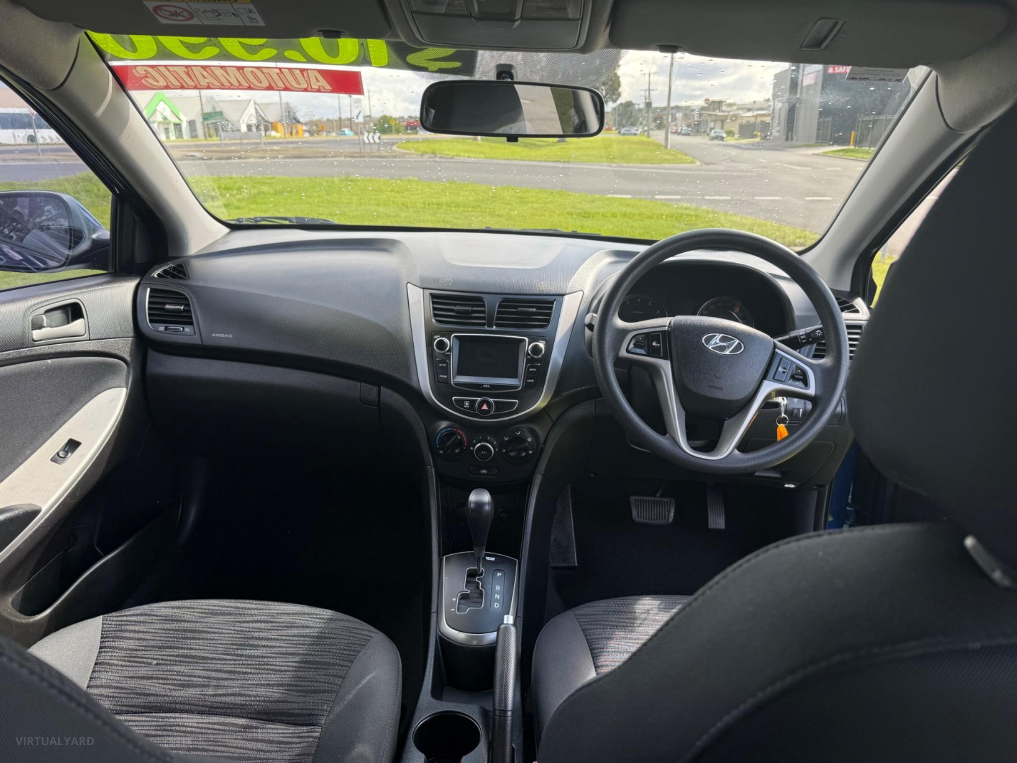 HYUNDAI ACCENT