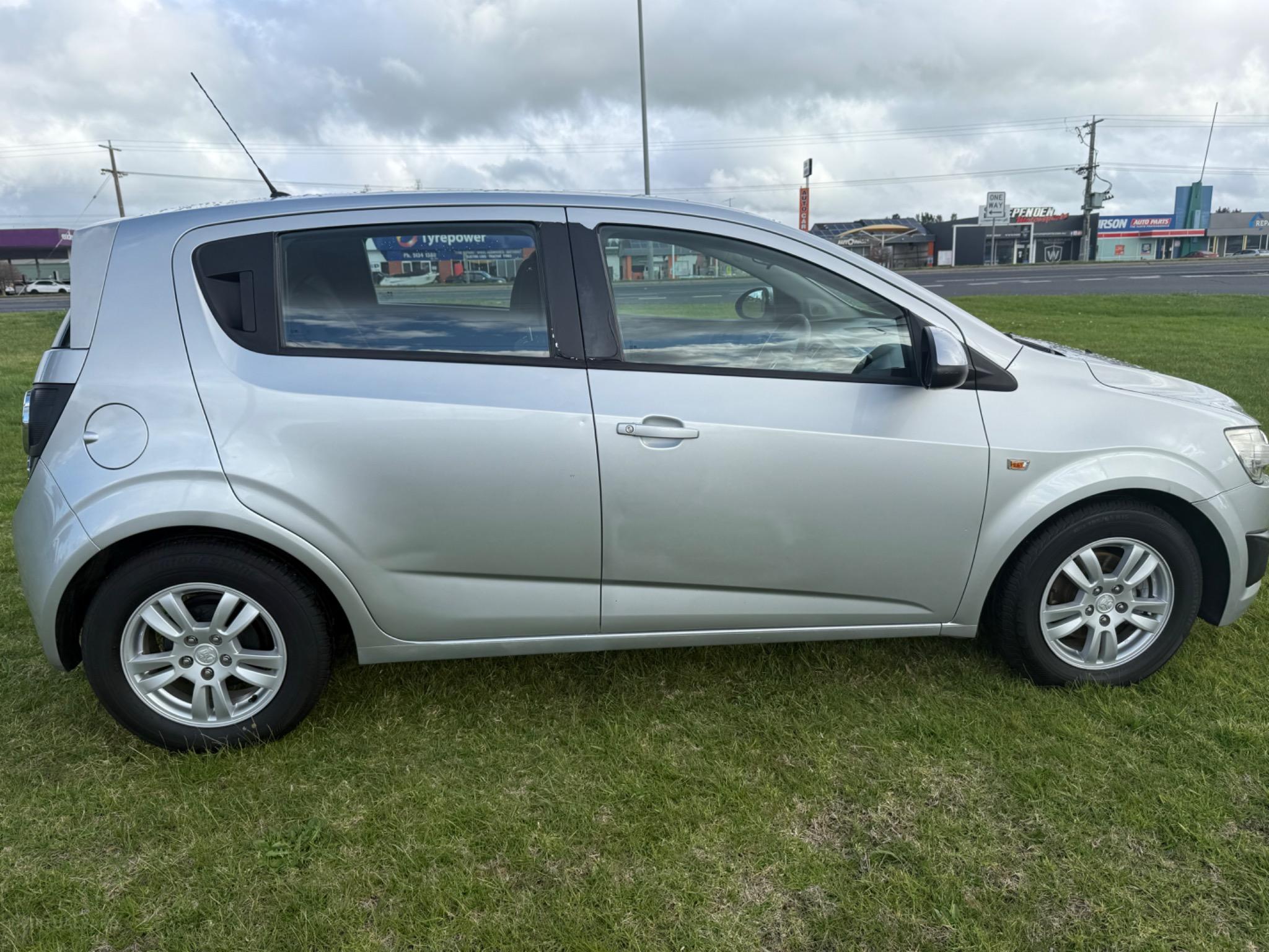 HOLDEN BARINA