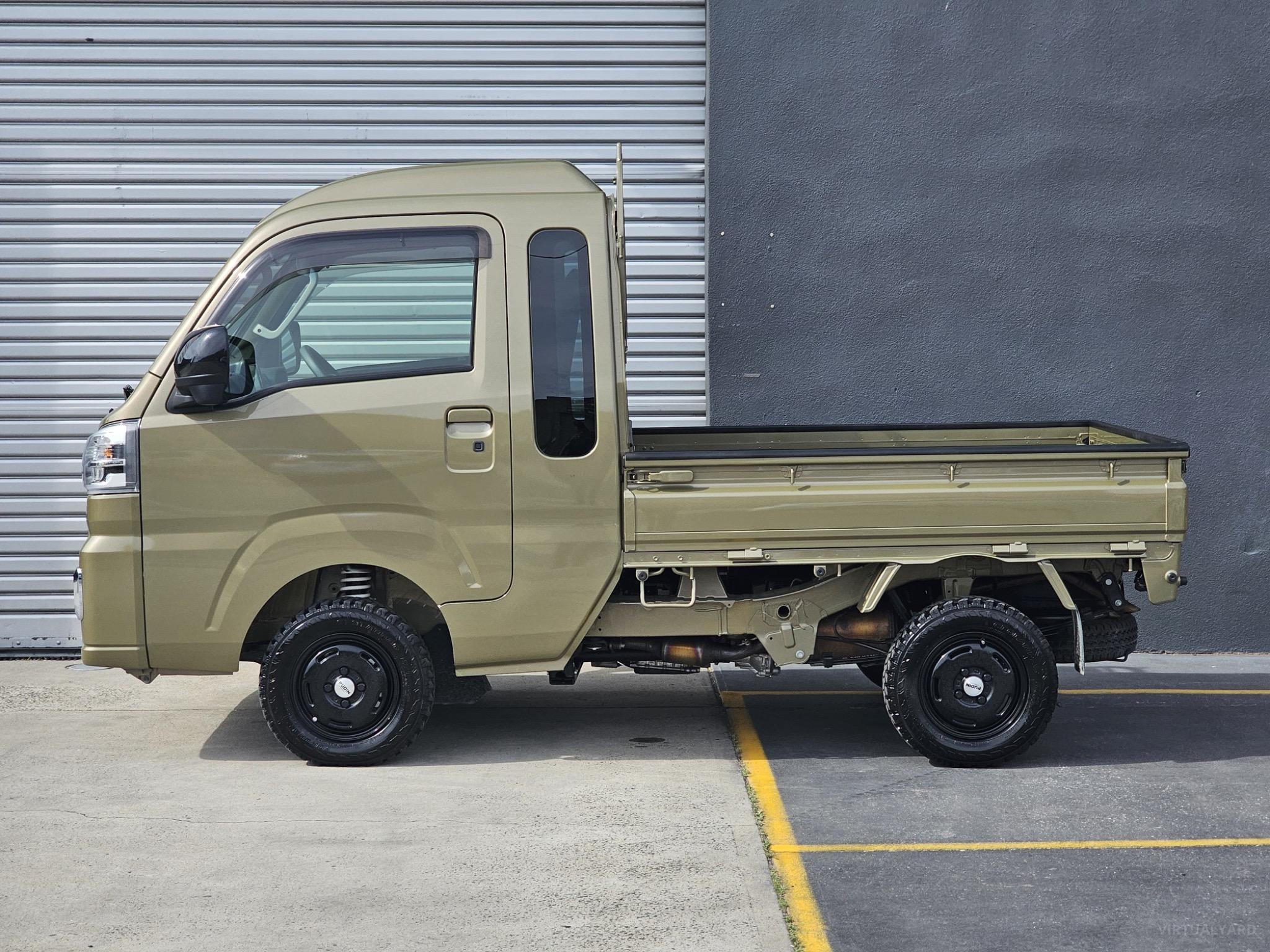DAIHATSU HI-JET
