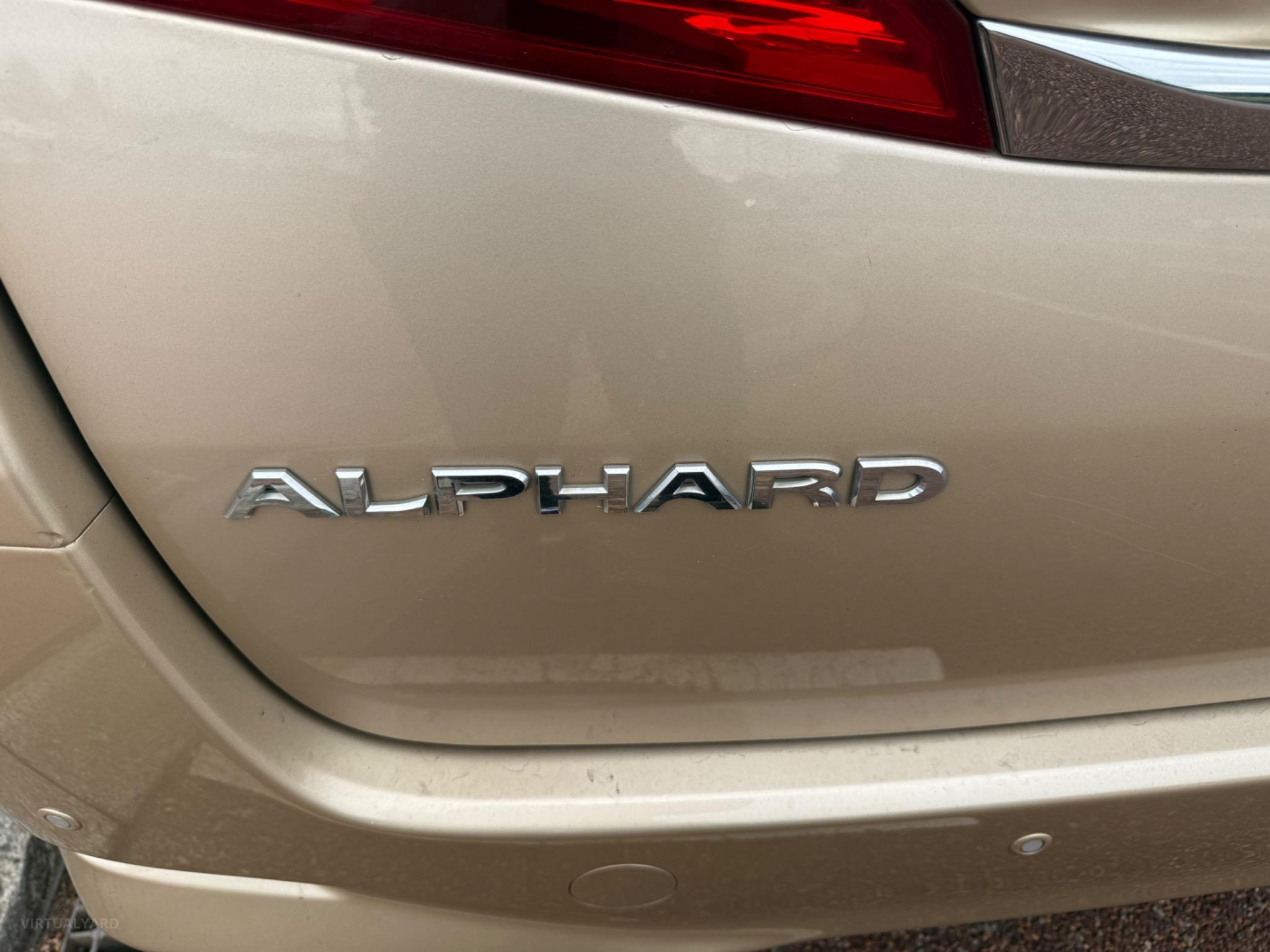 TOYOTA ALPHARD
