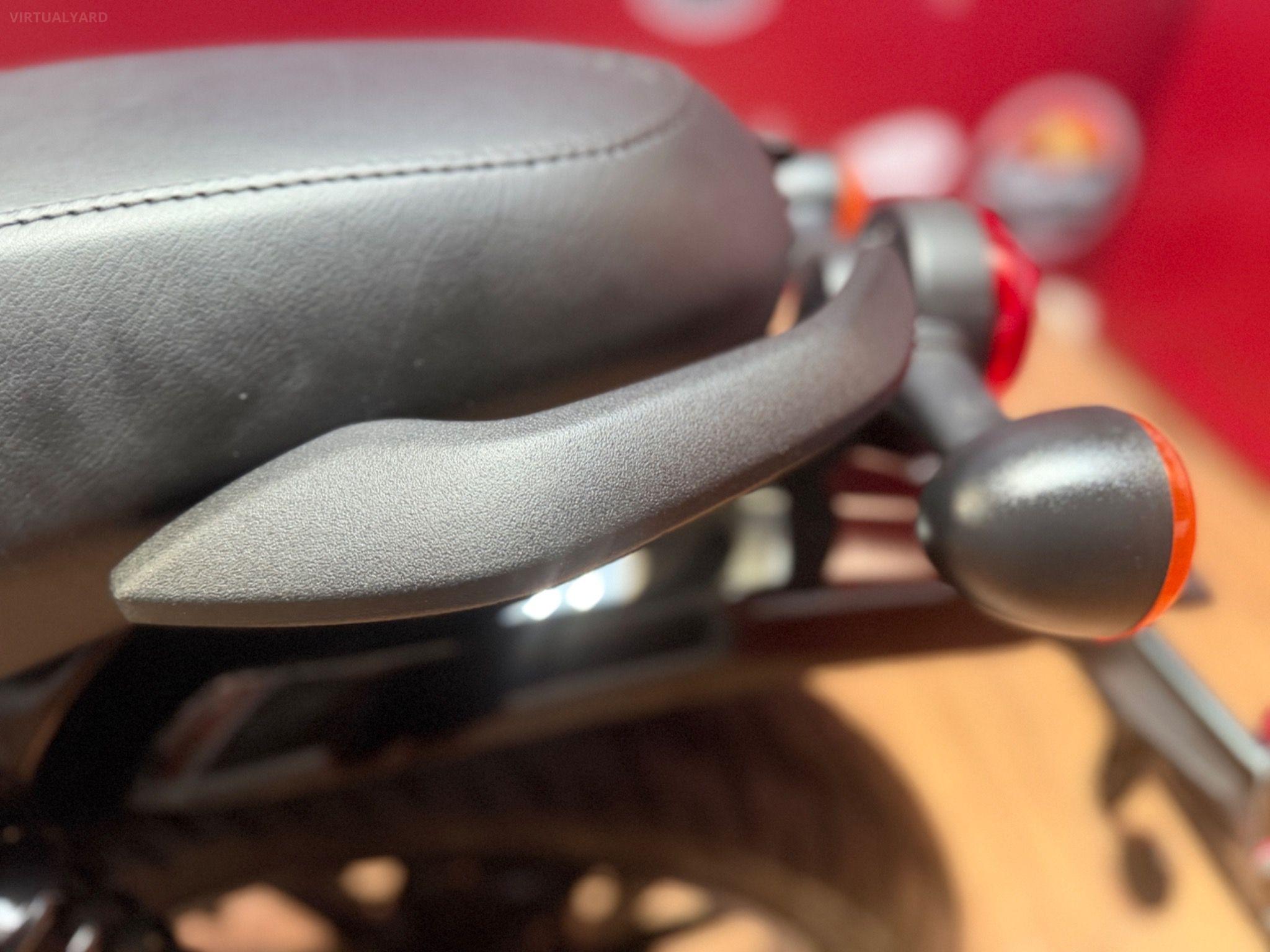 ROYAL ENFIELD HUNTER 350