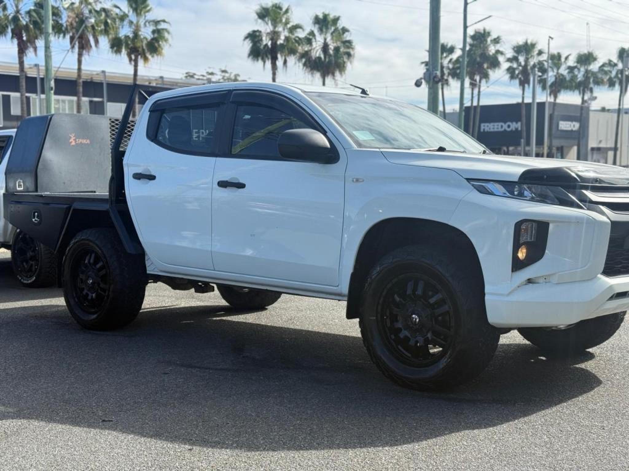 Mitsubishi Triton