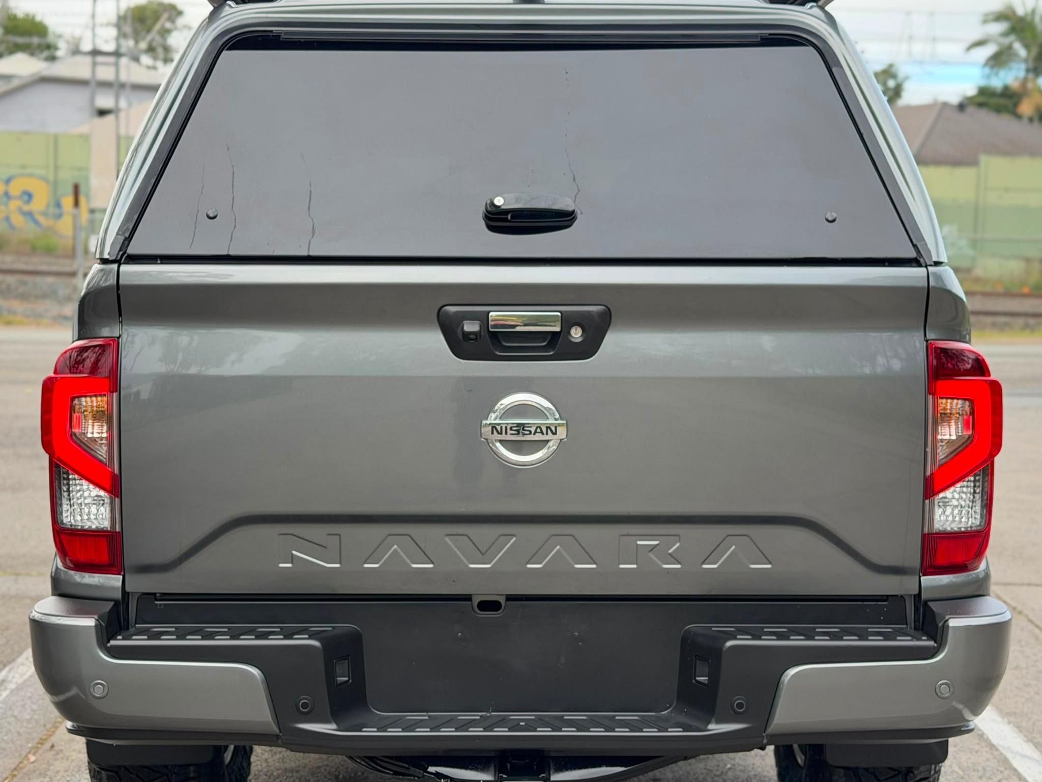 NISSAN NAVARA