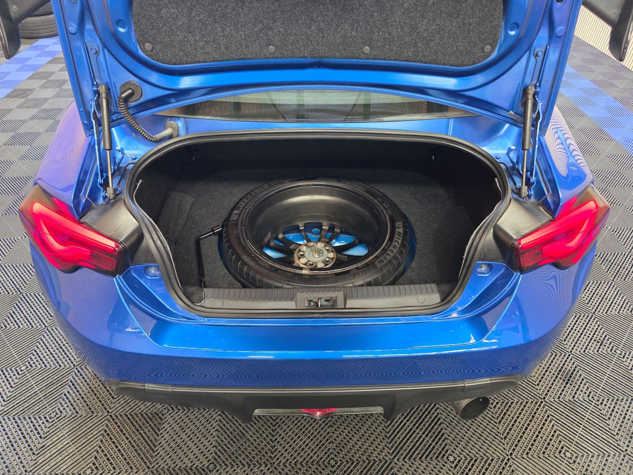 SUBARU BRZ