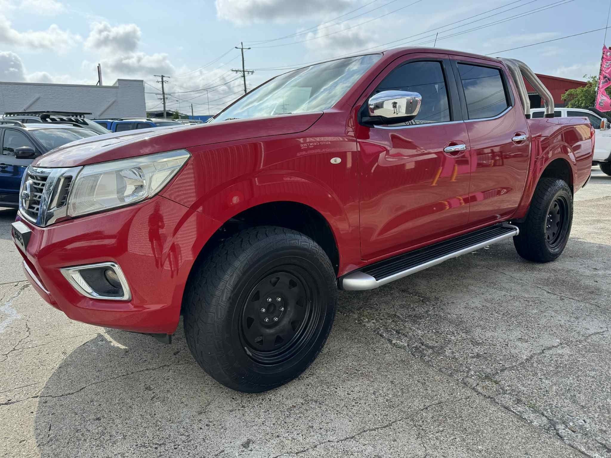 NISSAN NAVARA