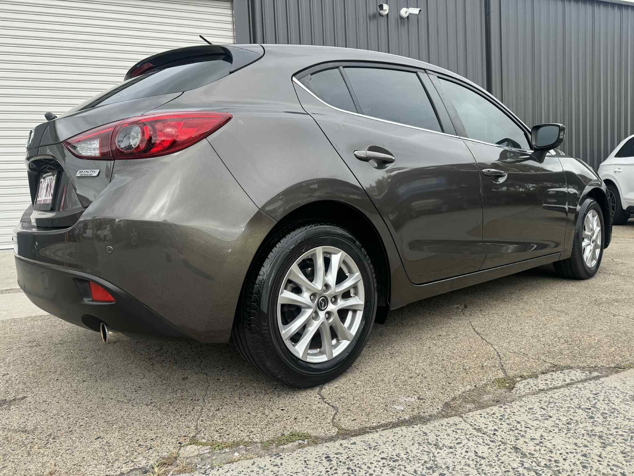 MAZDA MAZDA3