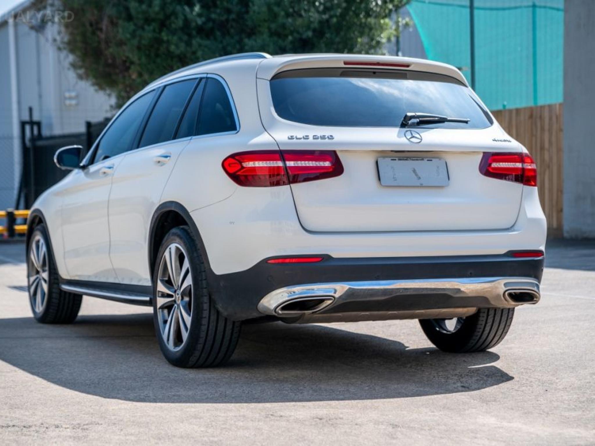 MERCEDES-BENZ GLC