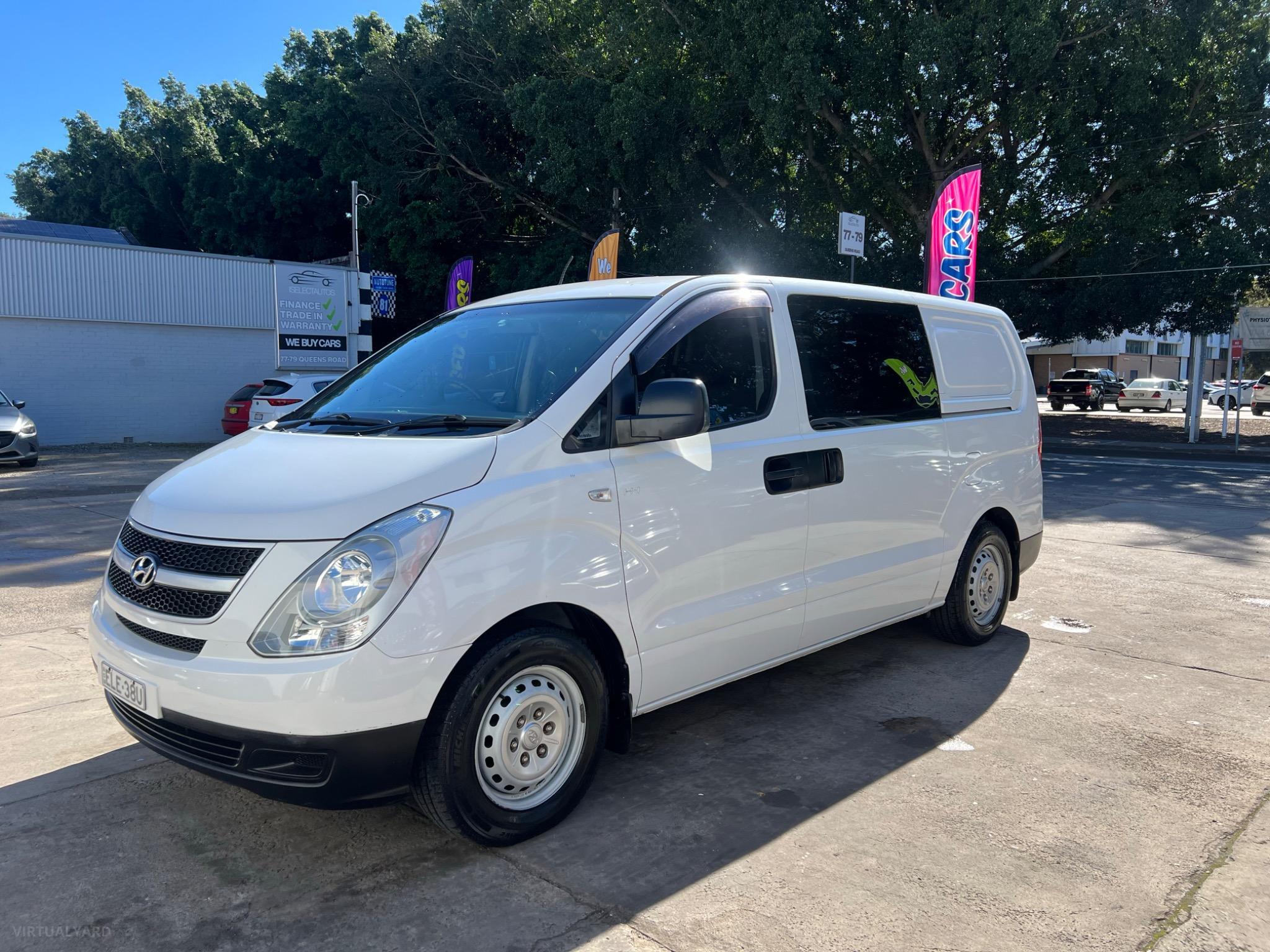 HYUNDAI iLOAD
