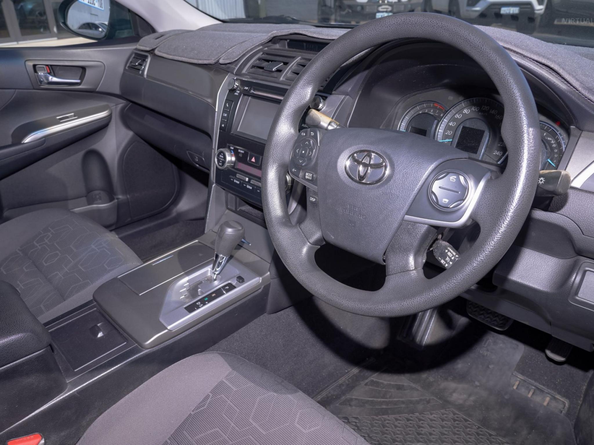 Toyota Aurion