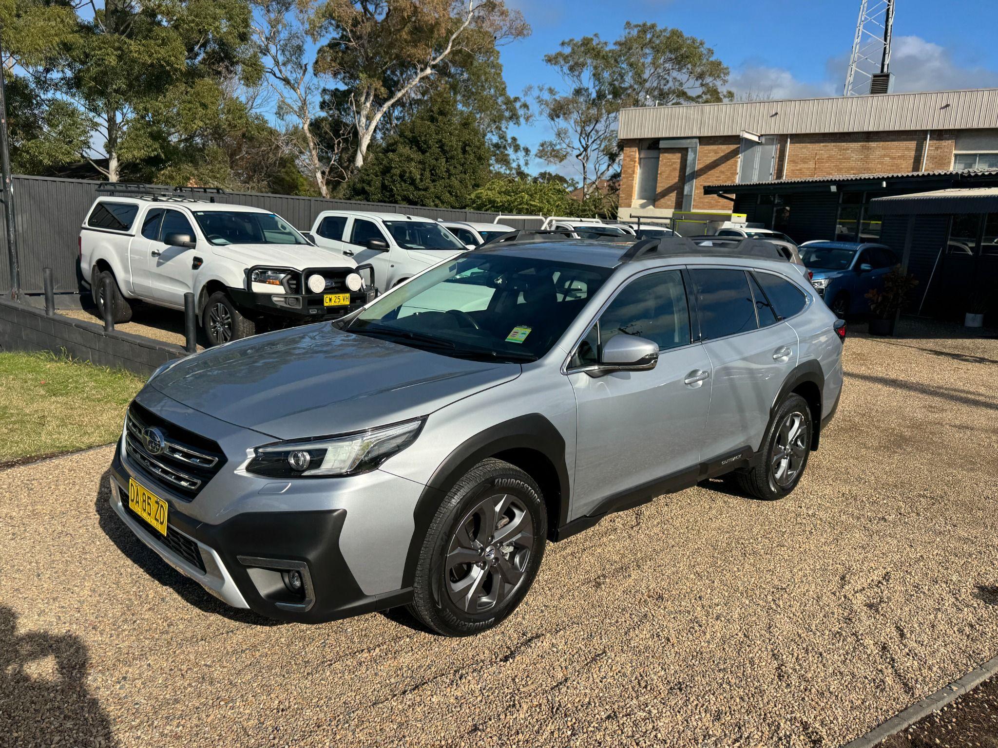 SUBARU OUTBACK