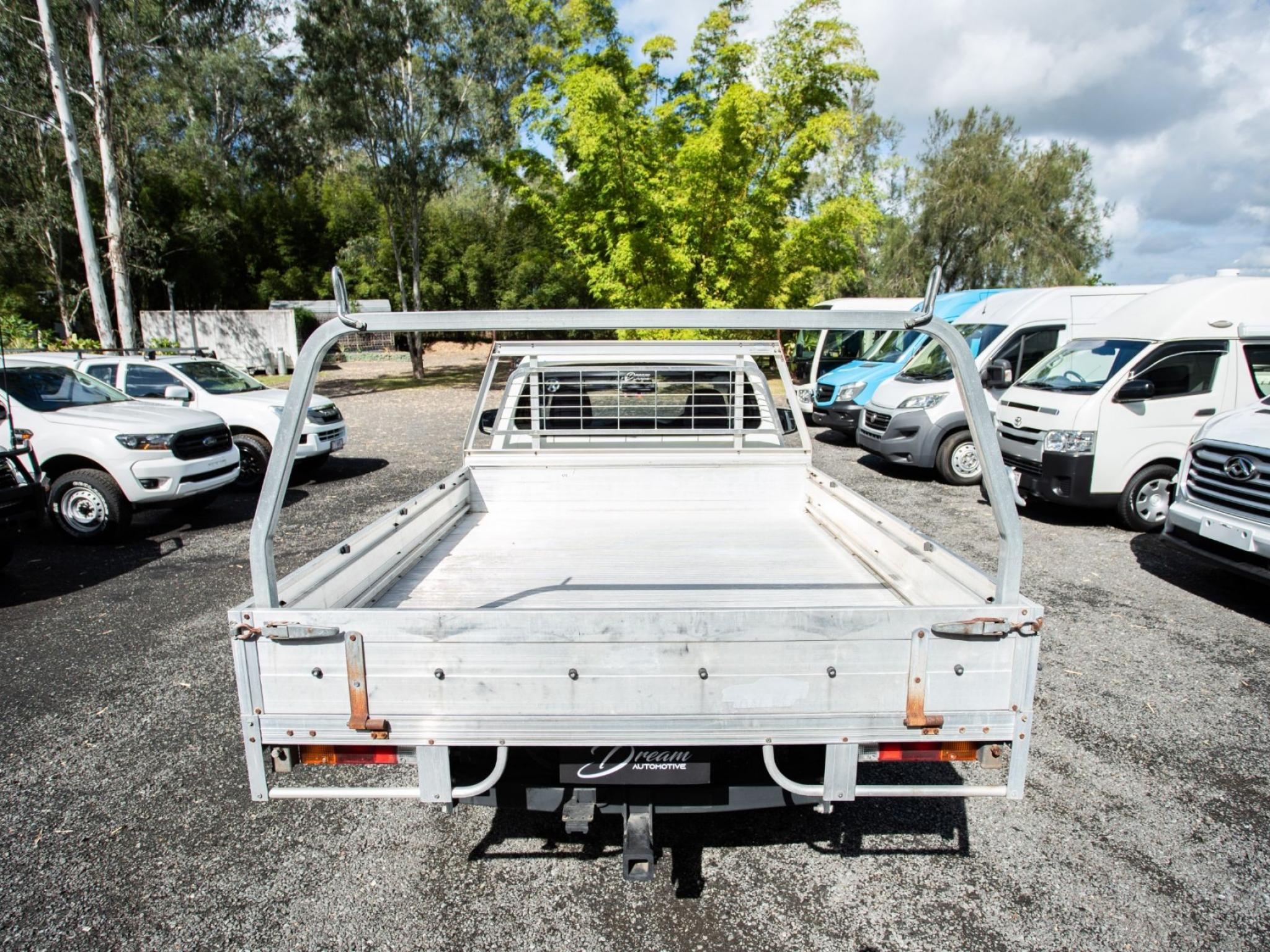 MITSUBISHI TRITON