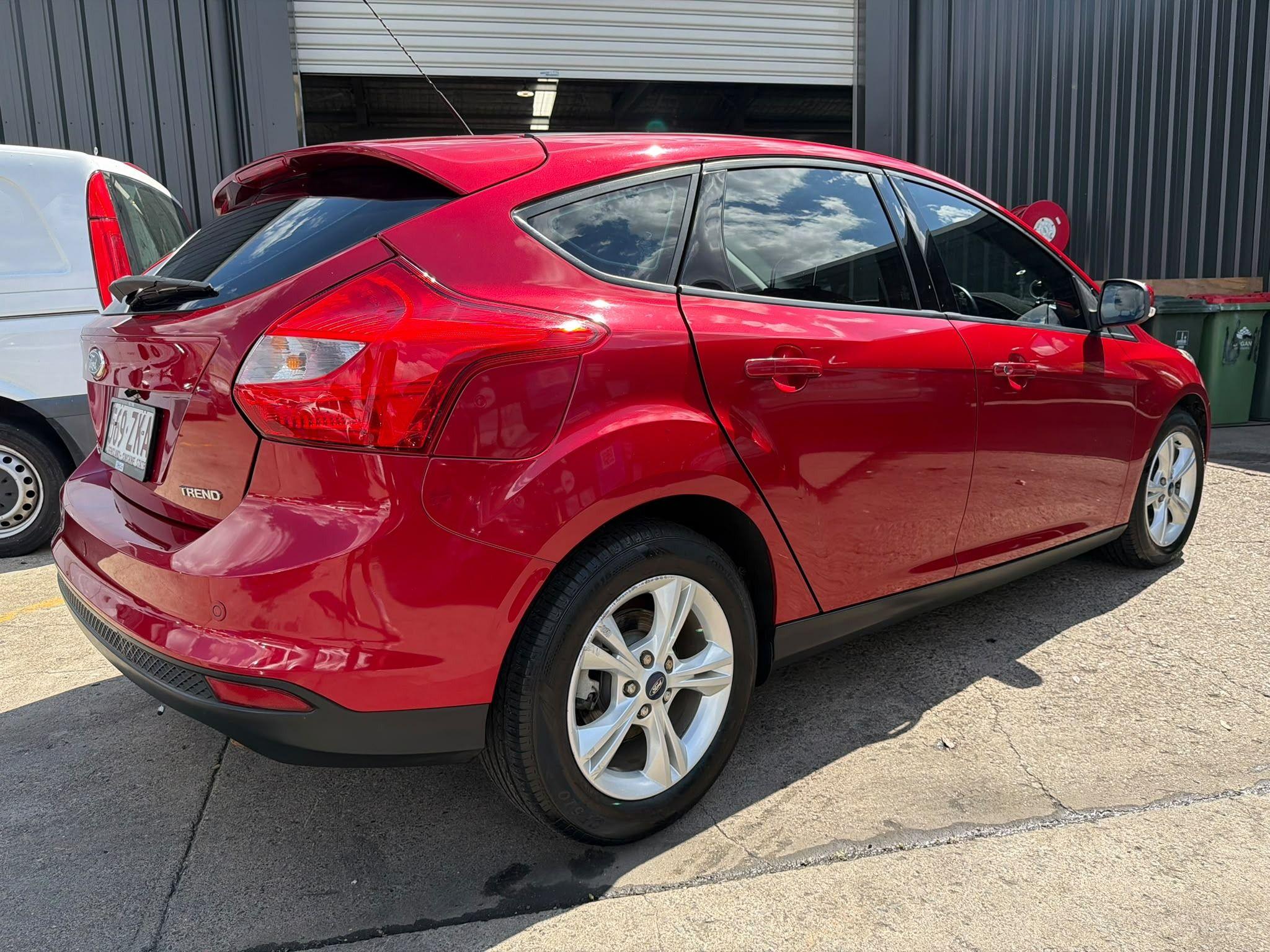 FORD FOCUS