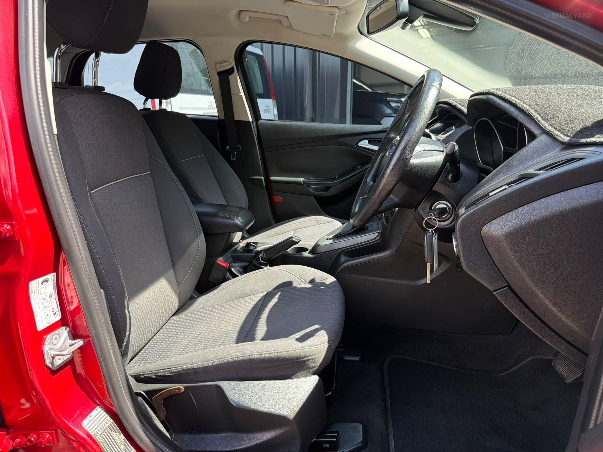 FORD FOCUS