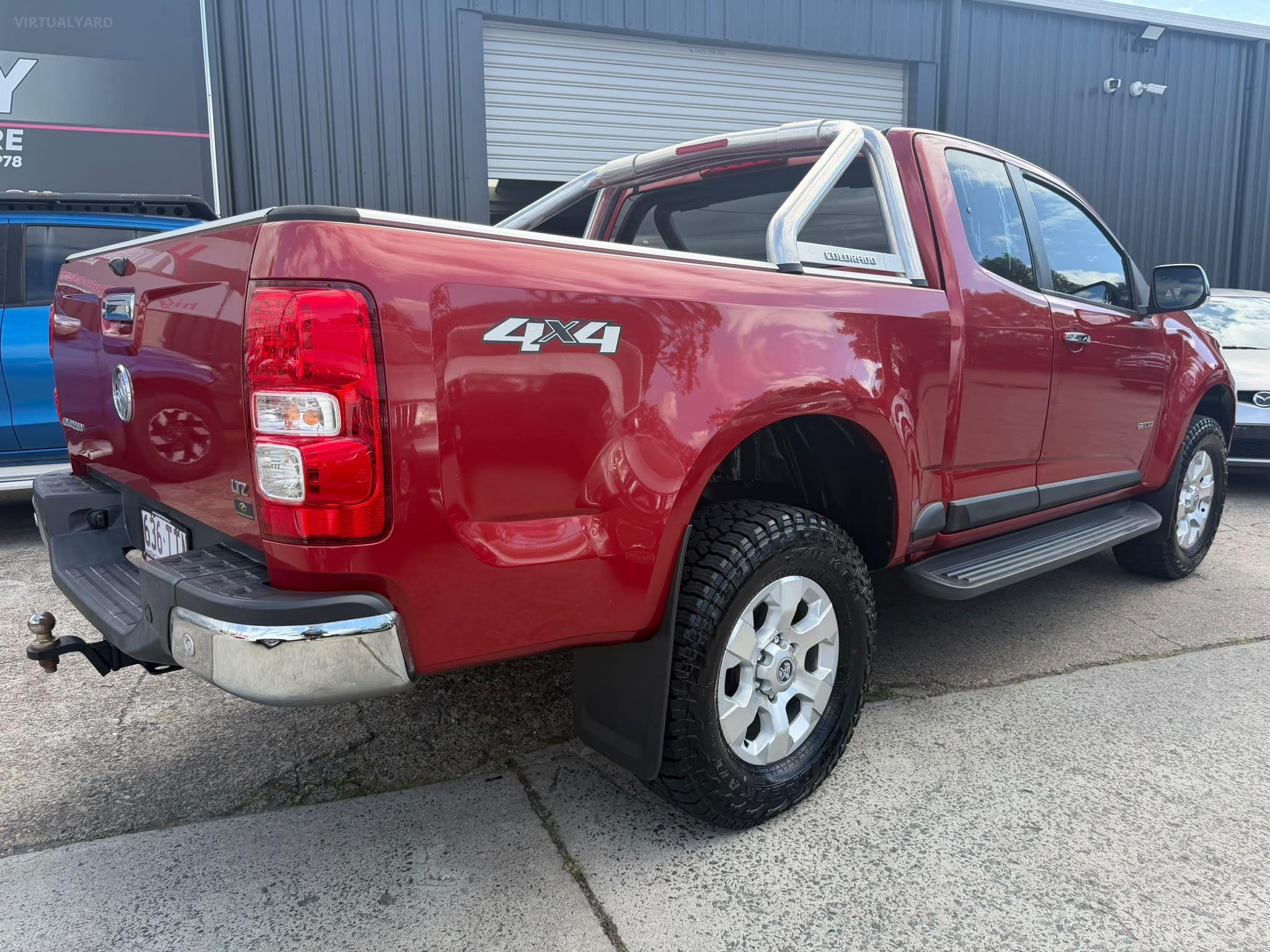 HOLDEN COLORADO