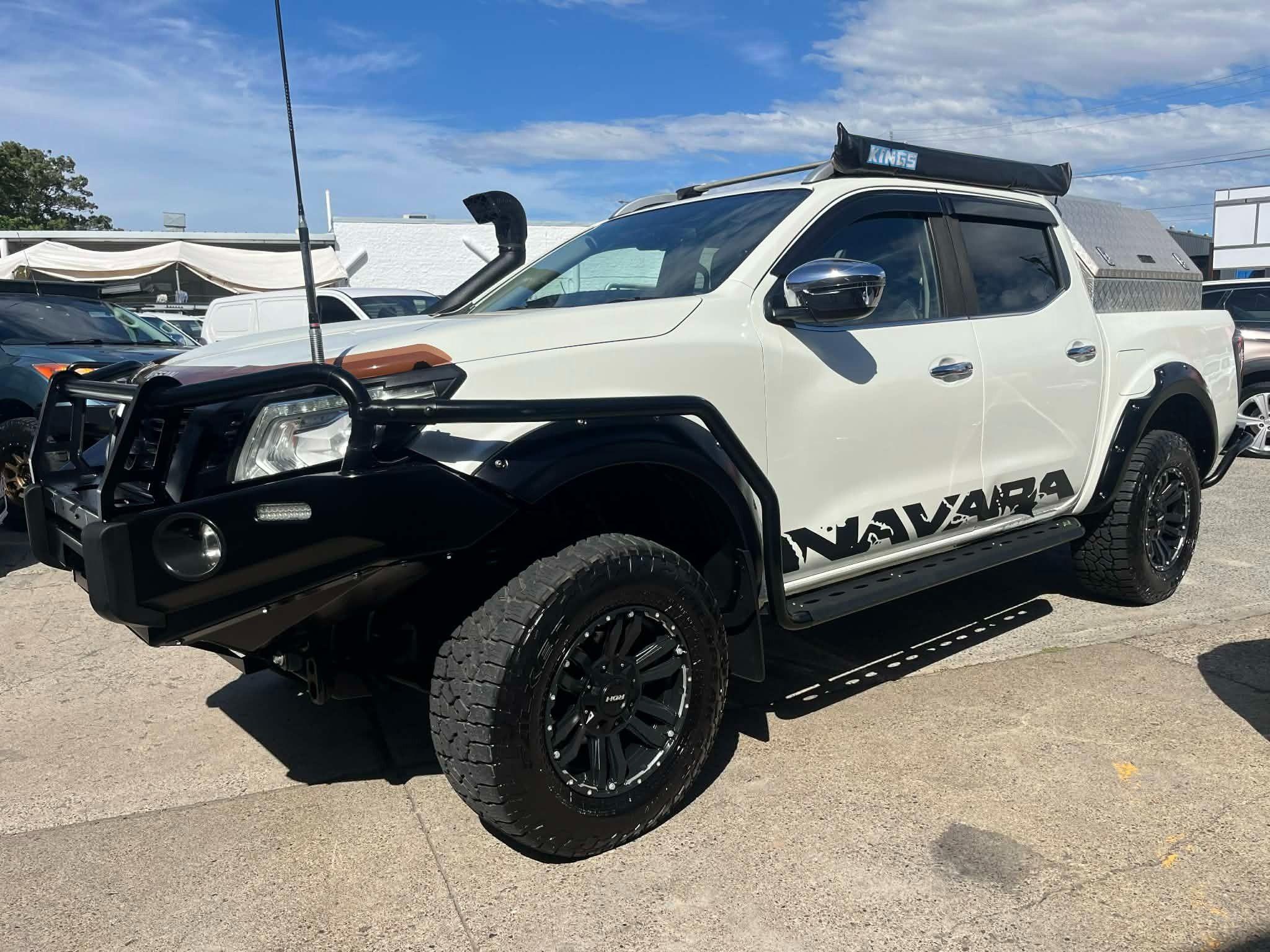 NISSAN NAVARA
