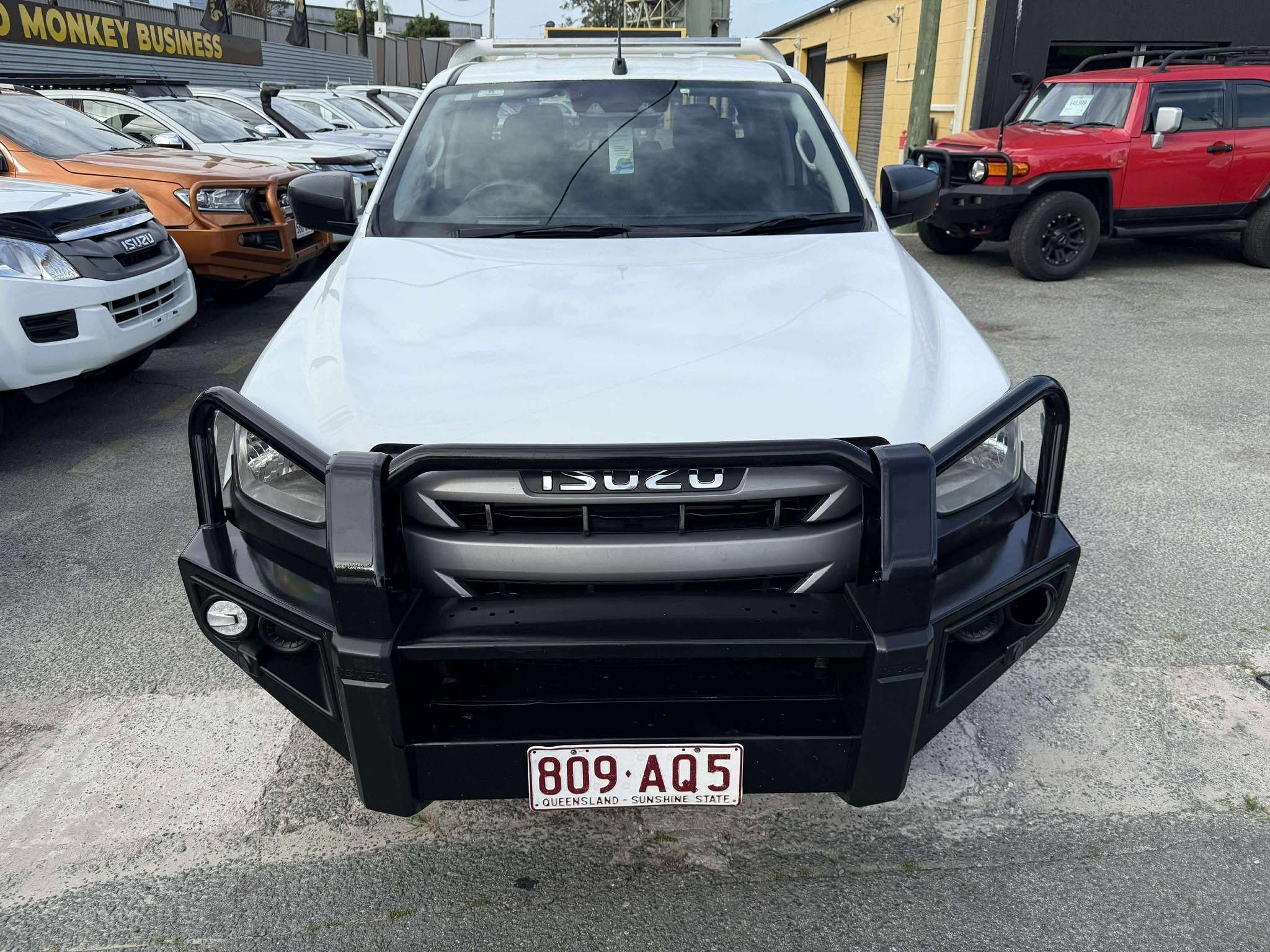ISUZU D-MAX