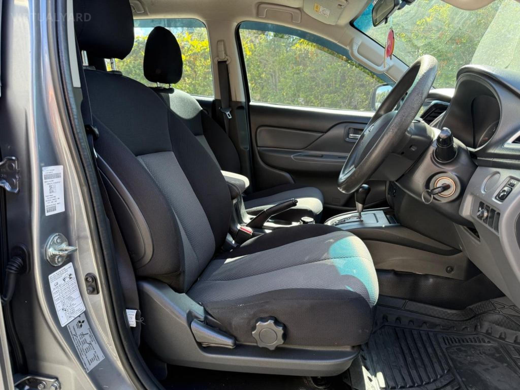 Mitsubishi Triton