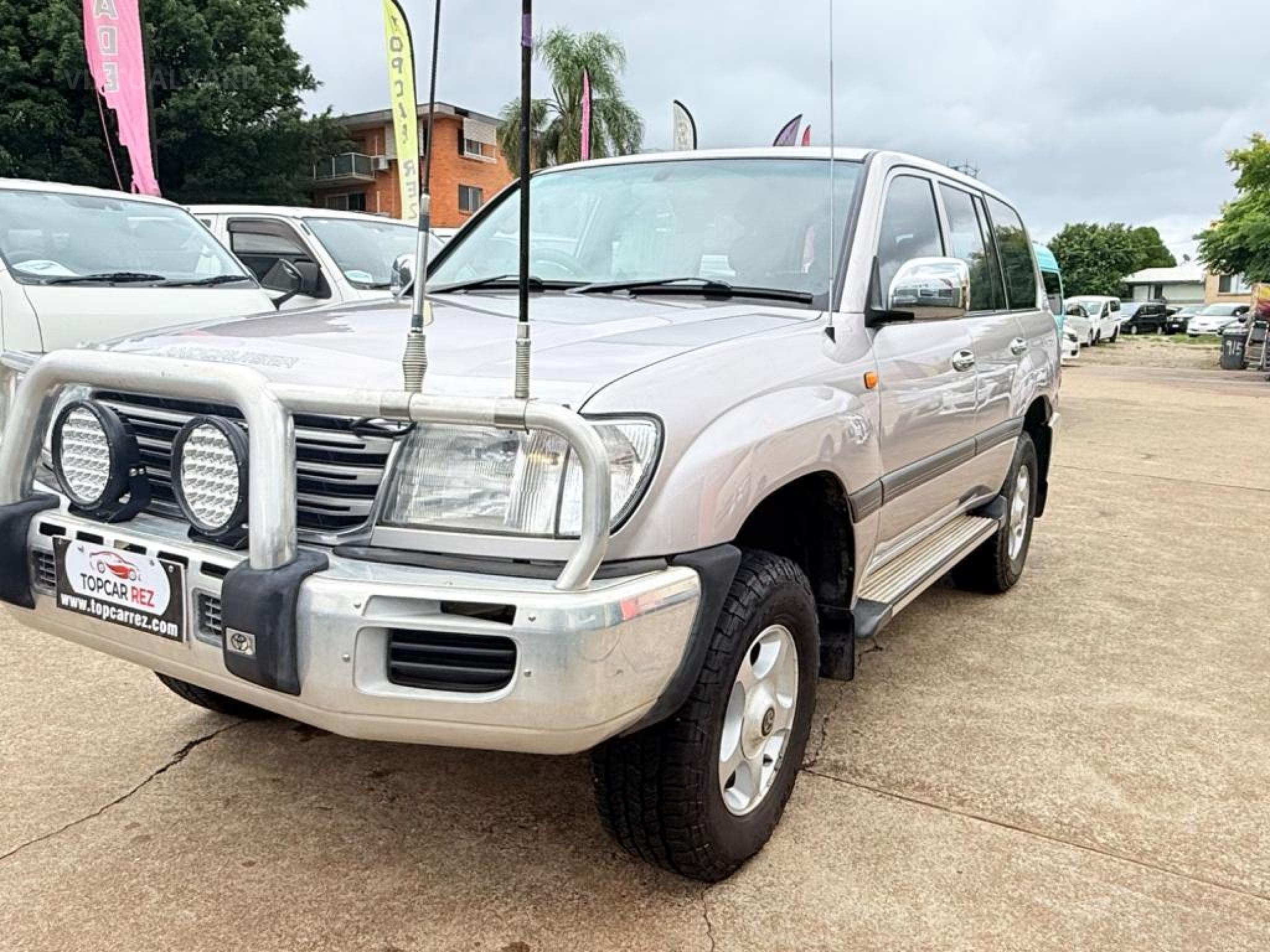 TOYOTA LANDCRUISER