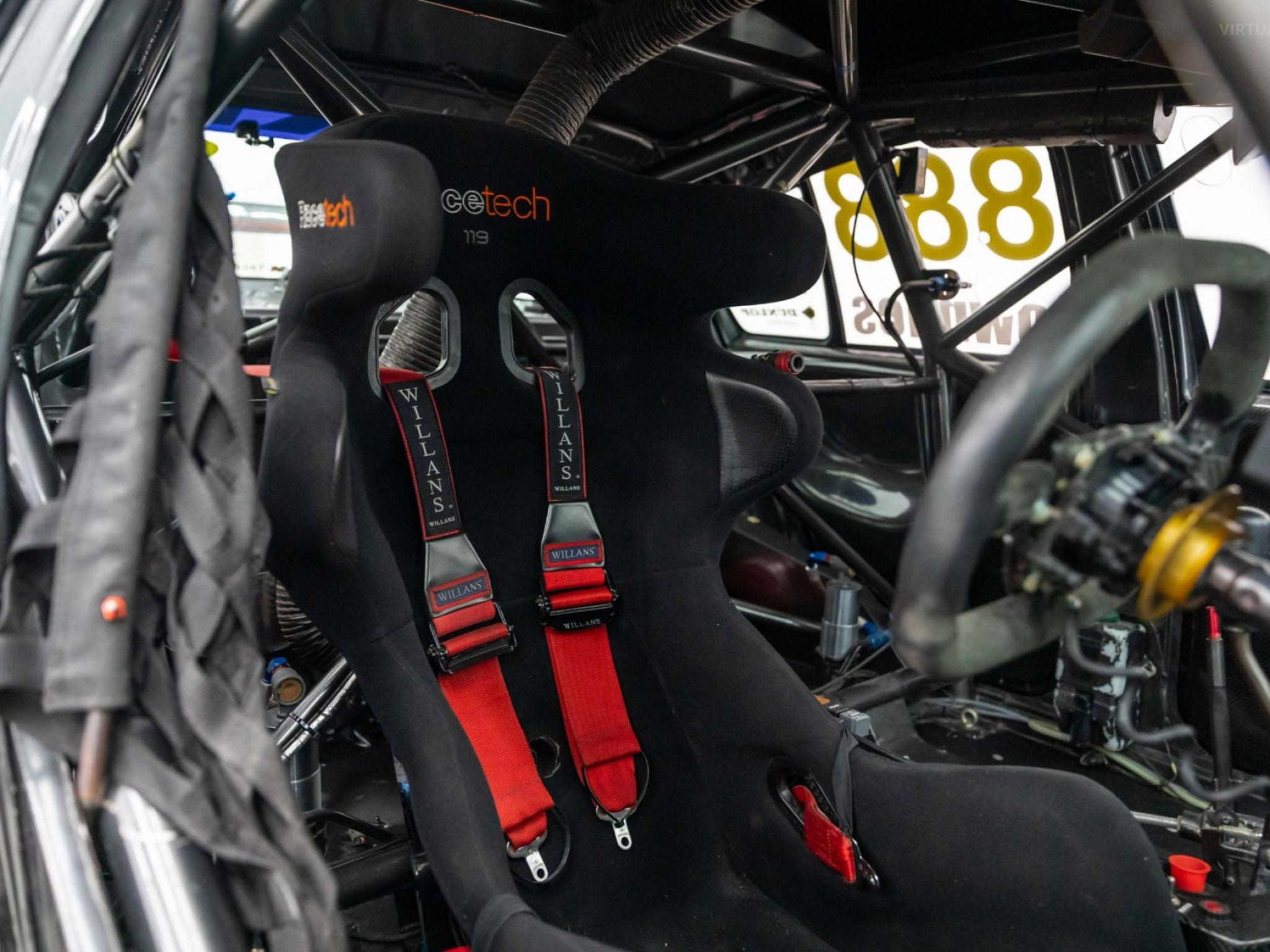 FORD BF 888 LOWNDES SUPERCAR 888 CRAIG LOWNDES BUILT BY TRIPLE EIGHT ...