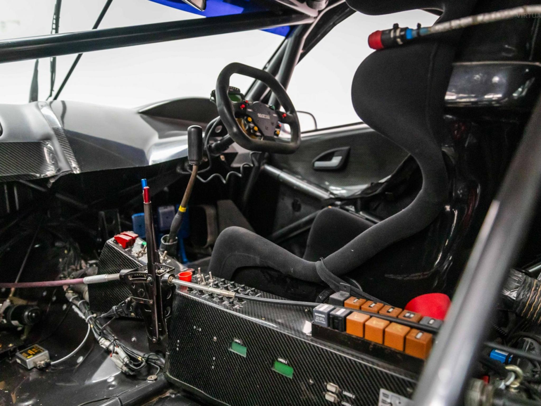 FORD BF 888 LOWNDES SUPERCAR 888 CRAIG LOWNDES BUILT BY TRIPLE EIGHT ...