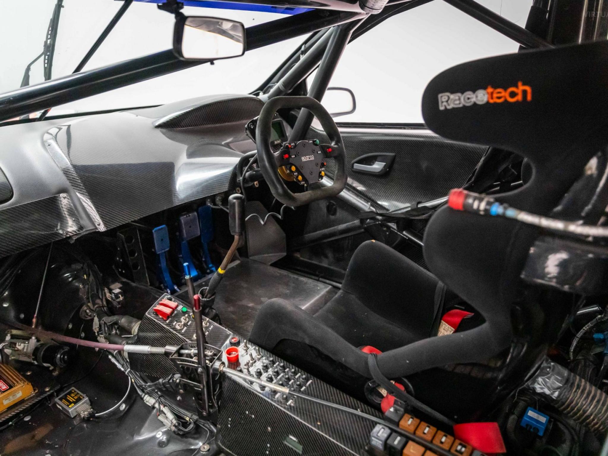 FORD BF 888 LOWNDES SUPERCAR 888 CRAIG LOWNDES BUILT BY TRIPLE EIGHT ...