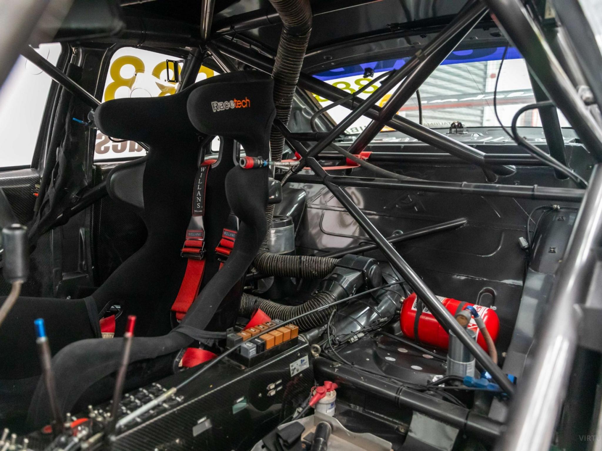 FORD BF 888 LOWNDES SUPERCAR 888 CRAIG LOWNDES BUILT BY TRIPLE EIGHT ...
