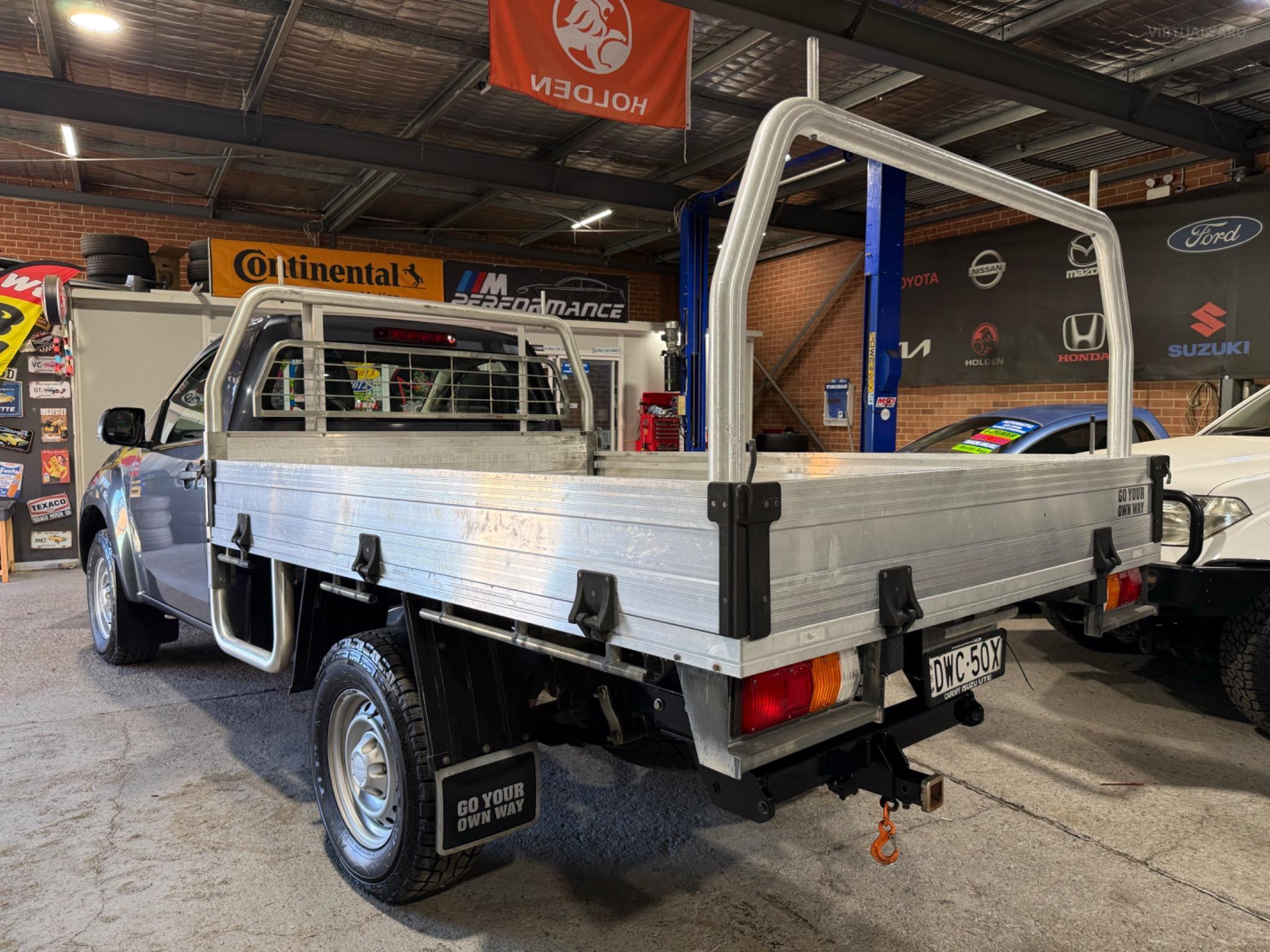 ISUZU D-MAX