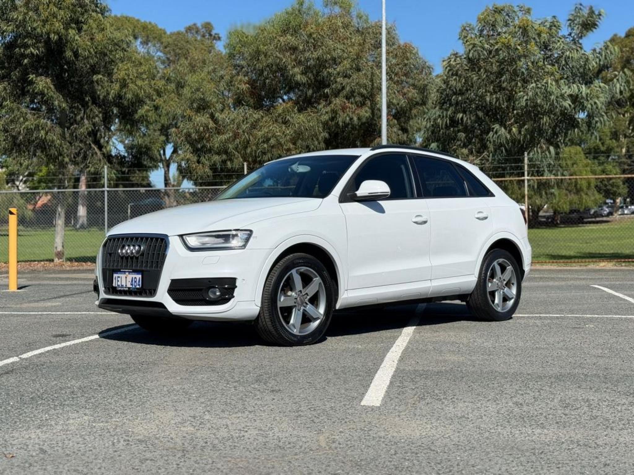 AUDI Q3
