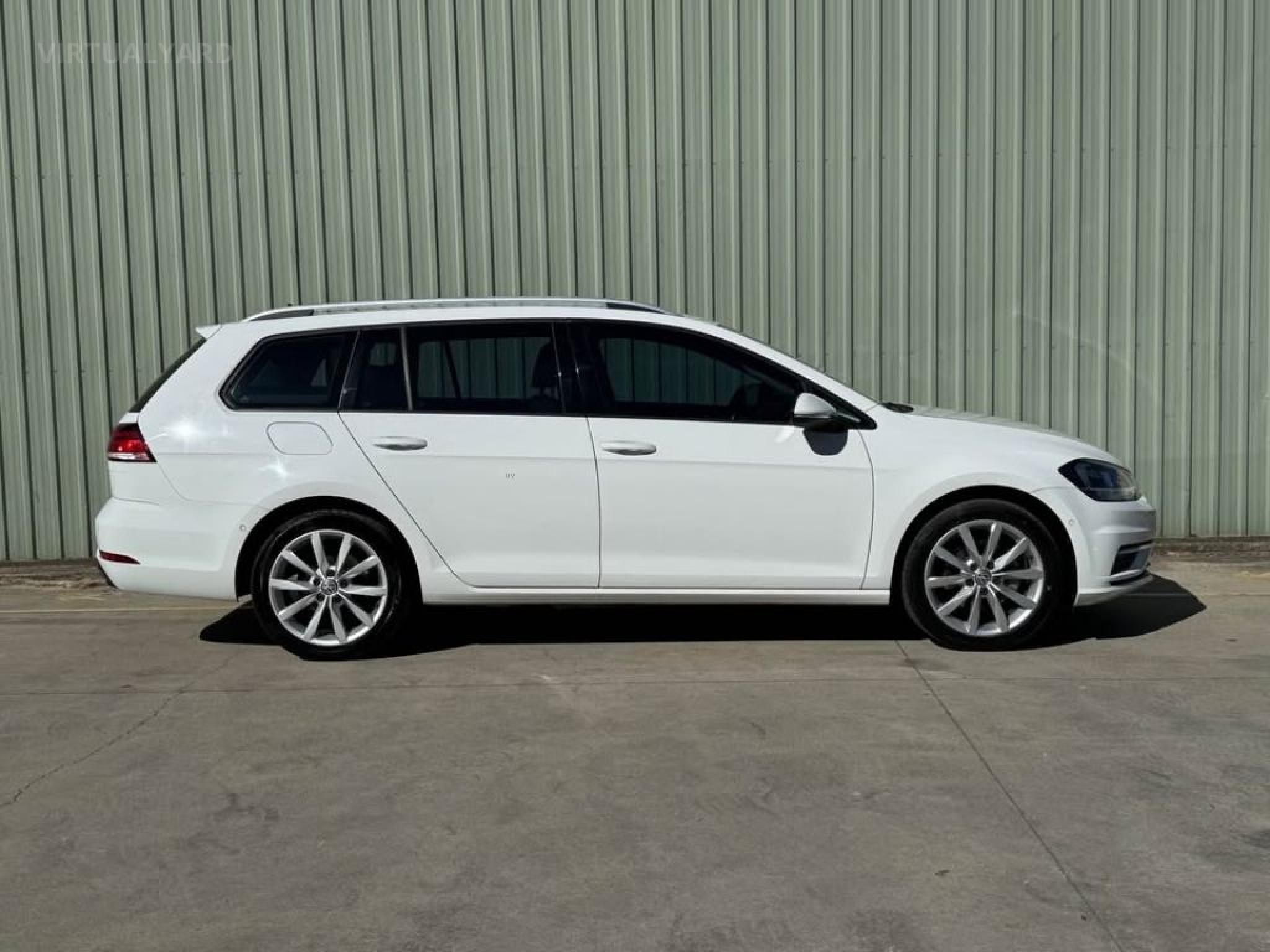 VOLKSWAGEN GOLF 110 TSI COMFORTLINE AU MY18