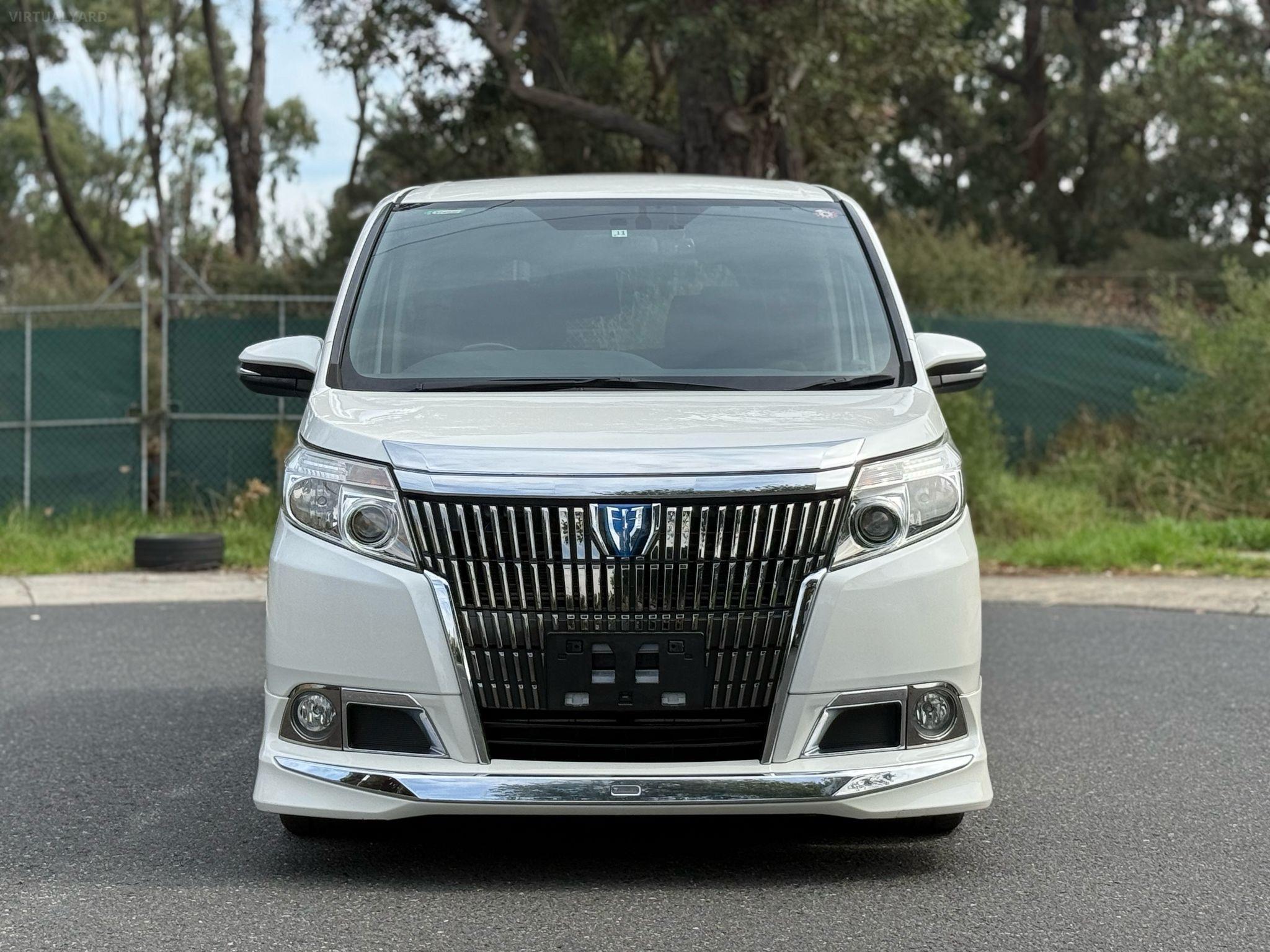 TOYOTA ESQUIRE HYBRID