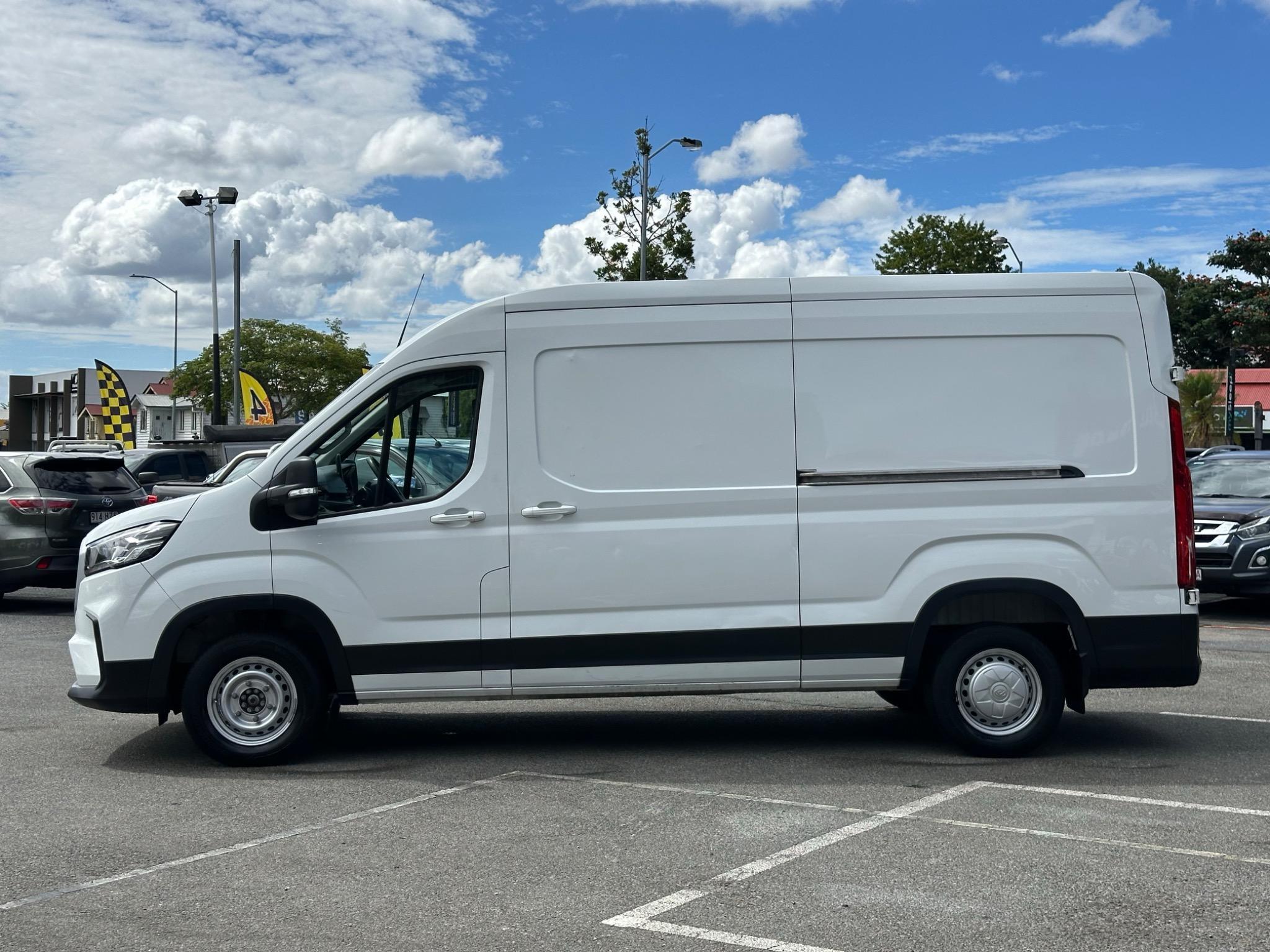 LDV Deliver 9