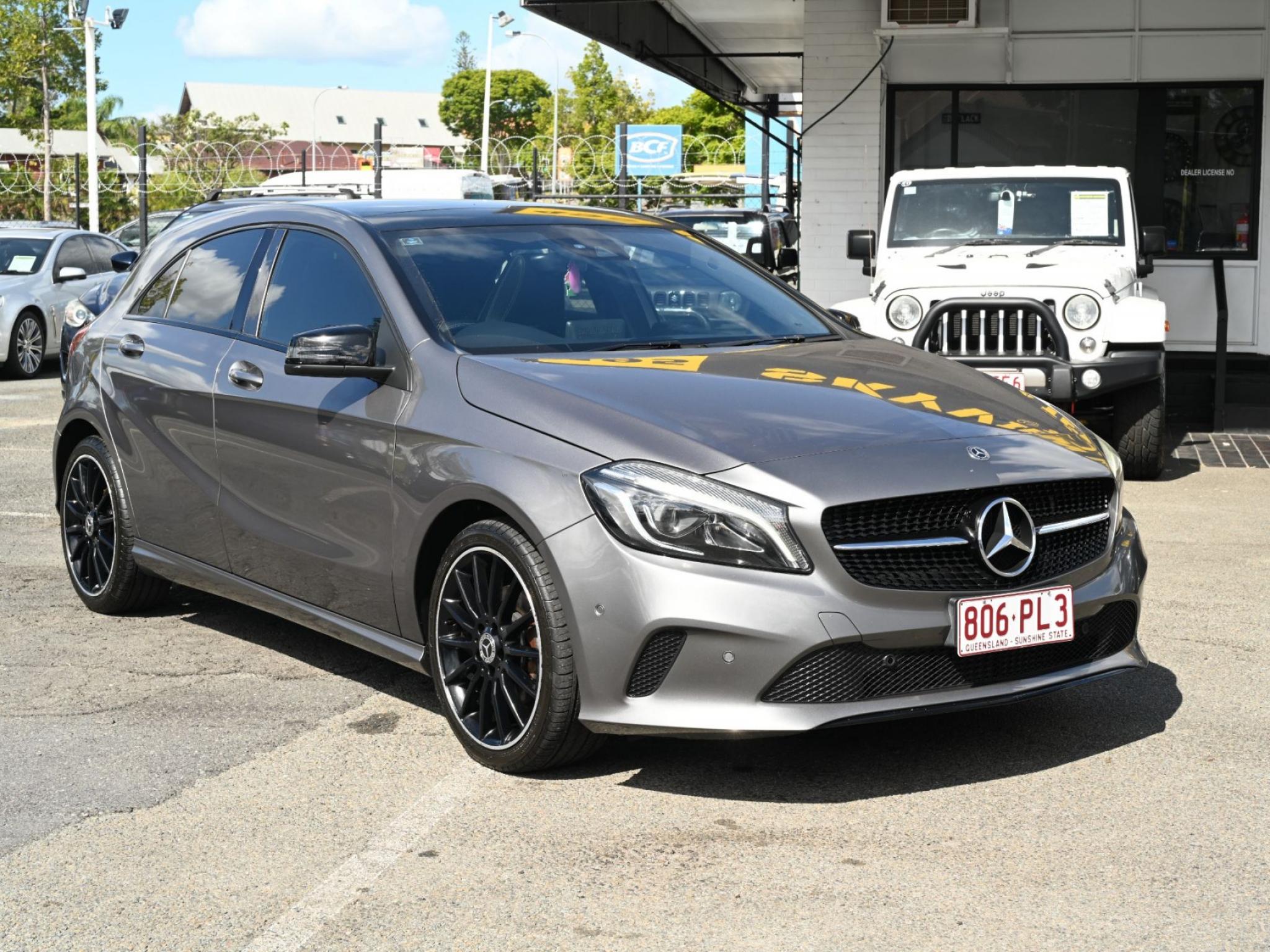 Mercedes- Benz A180
