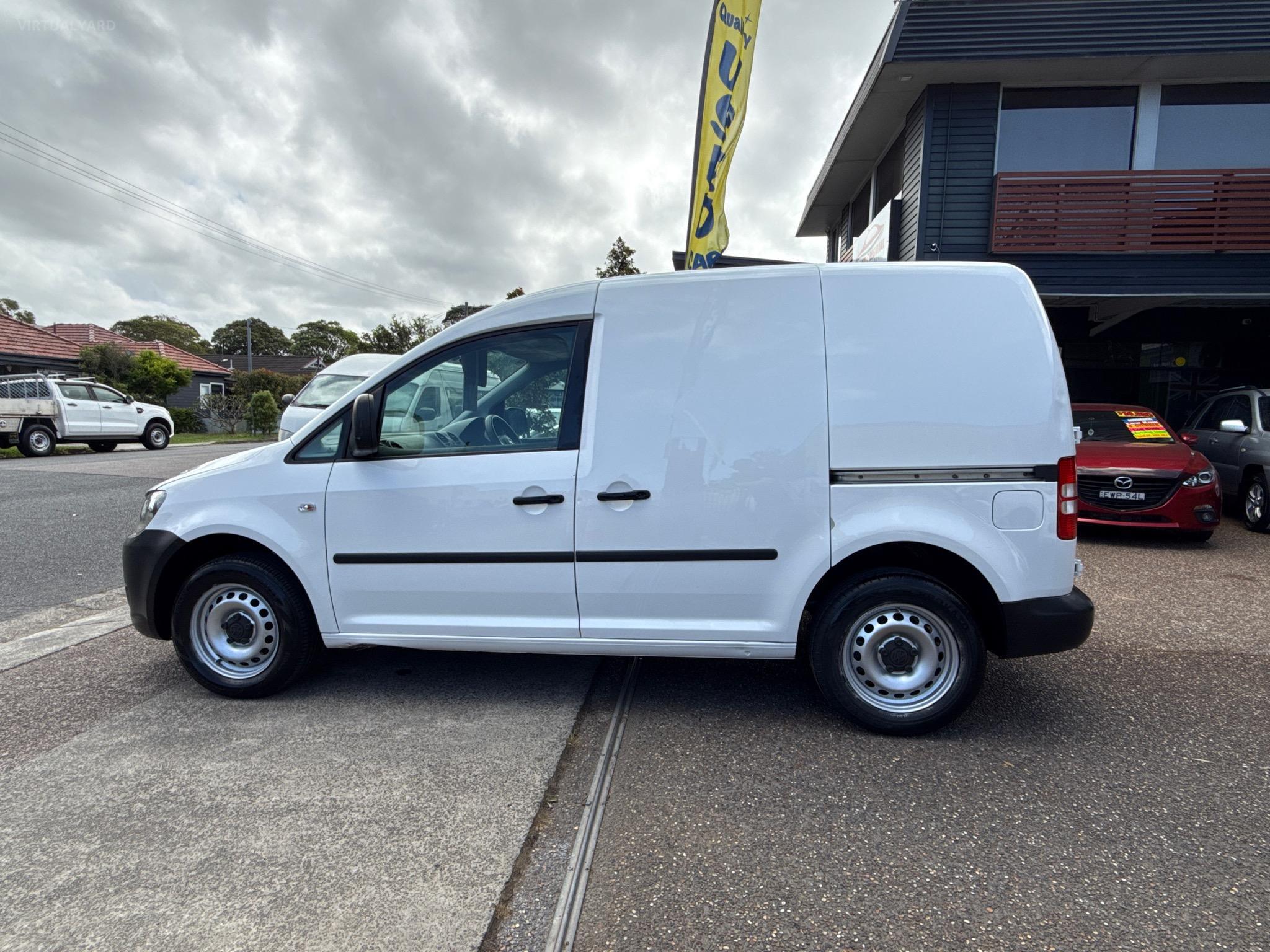 VOLKSWAGEN CADDY
