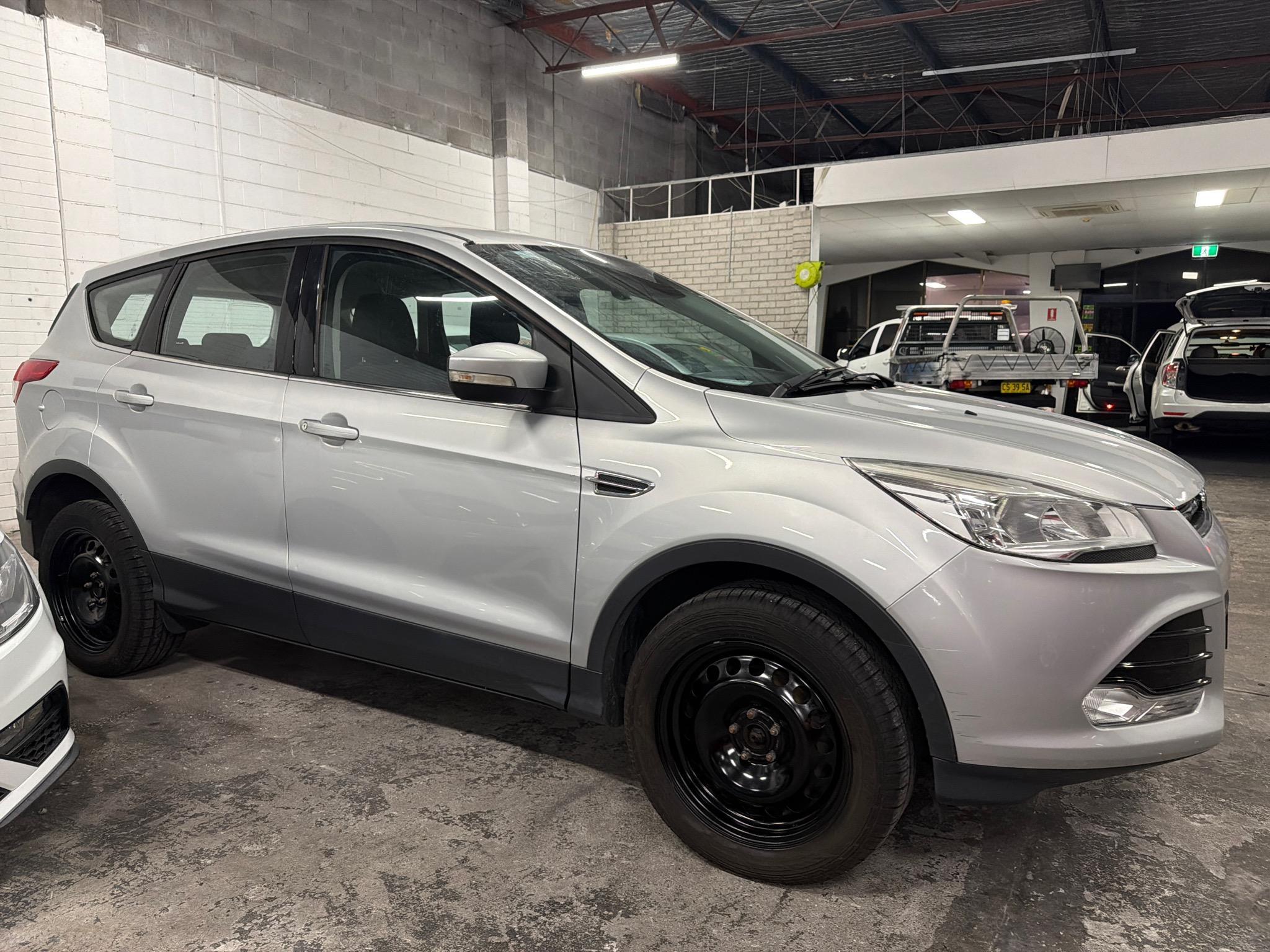 FORD KUGA