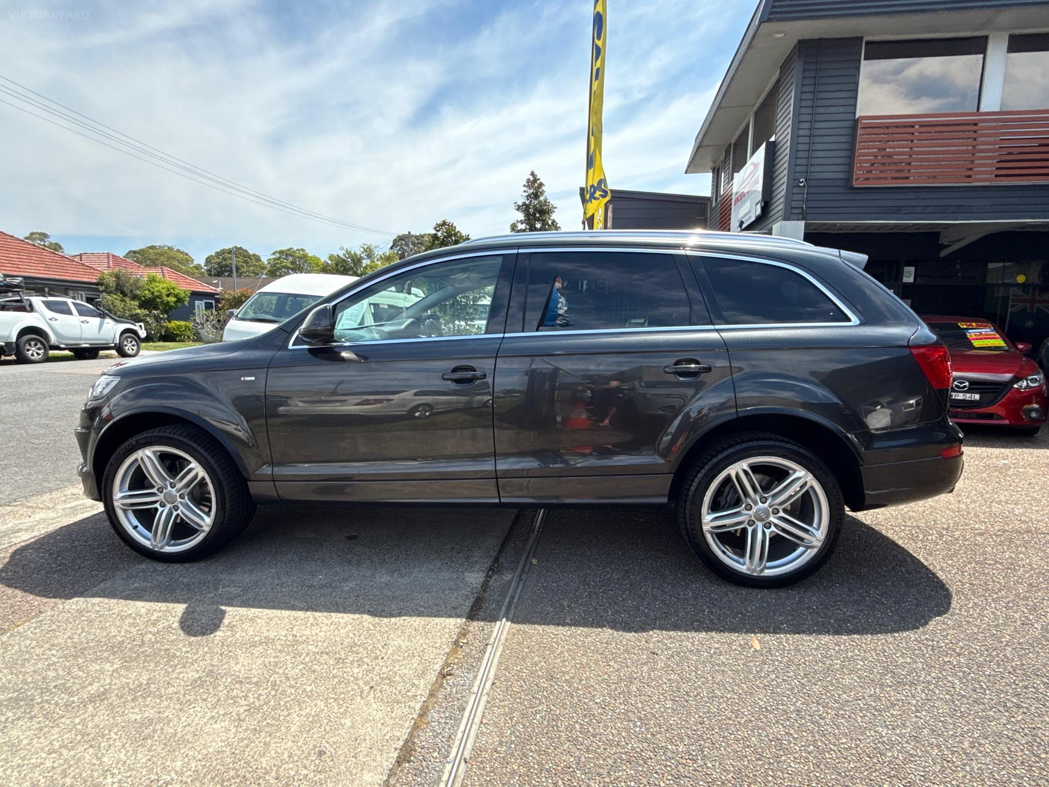 AUDI Q7