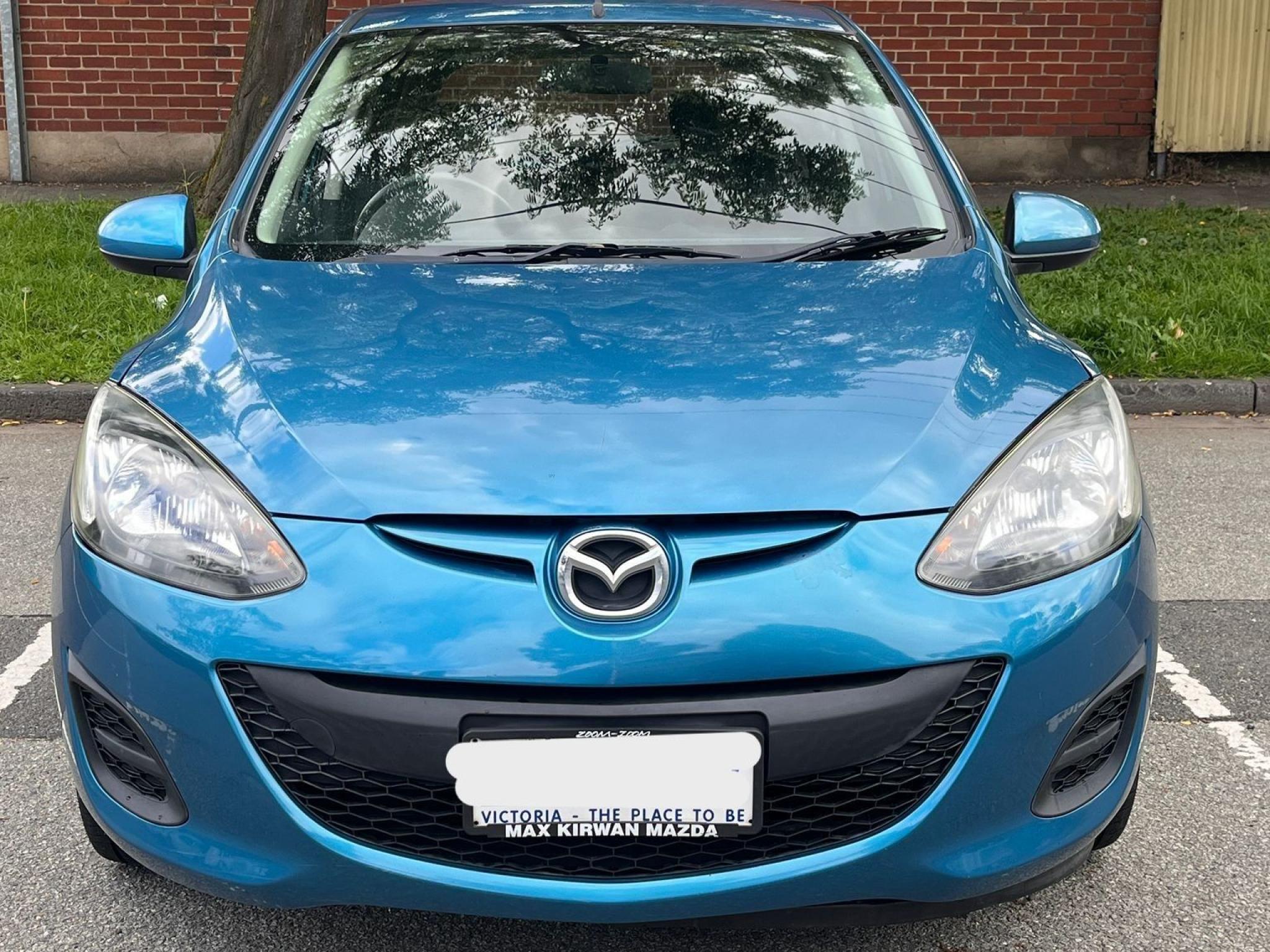 Mazda 2