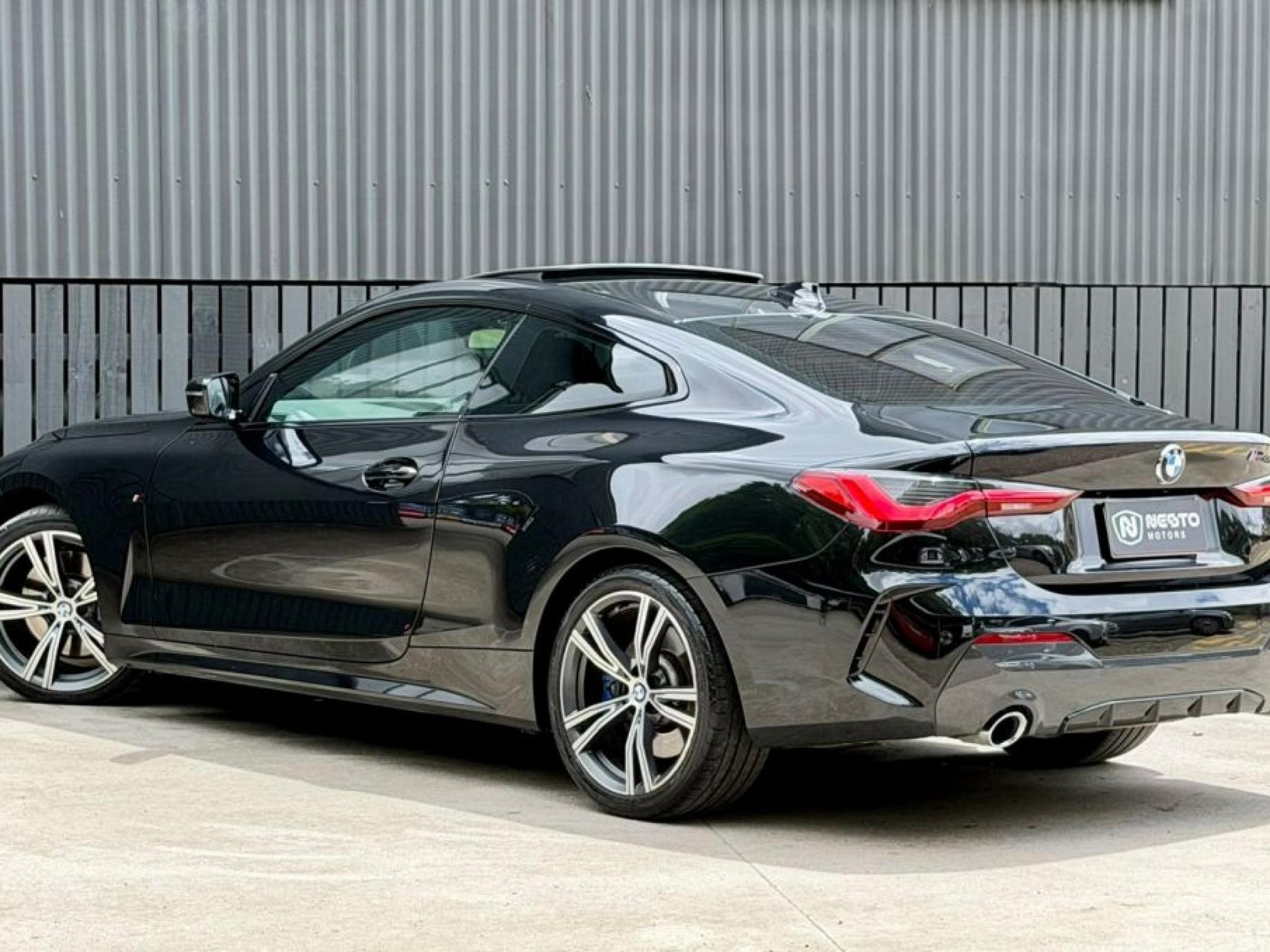 BMW 430i
