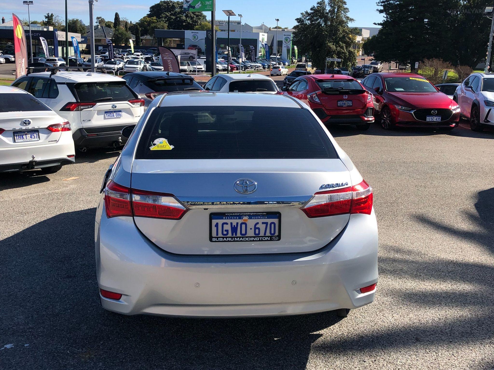 TOYOTA COROLLA