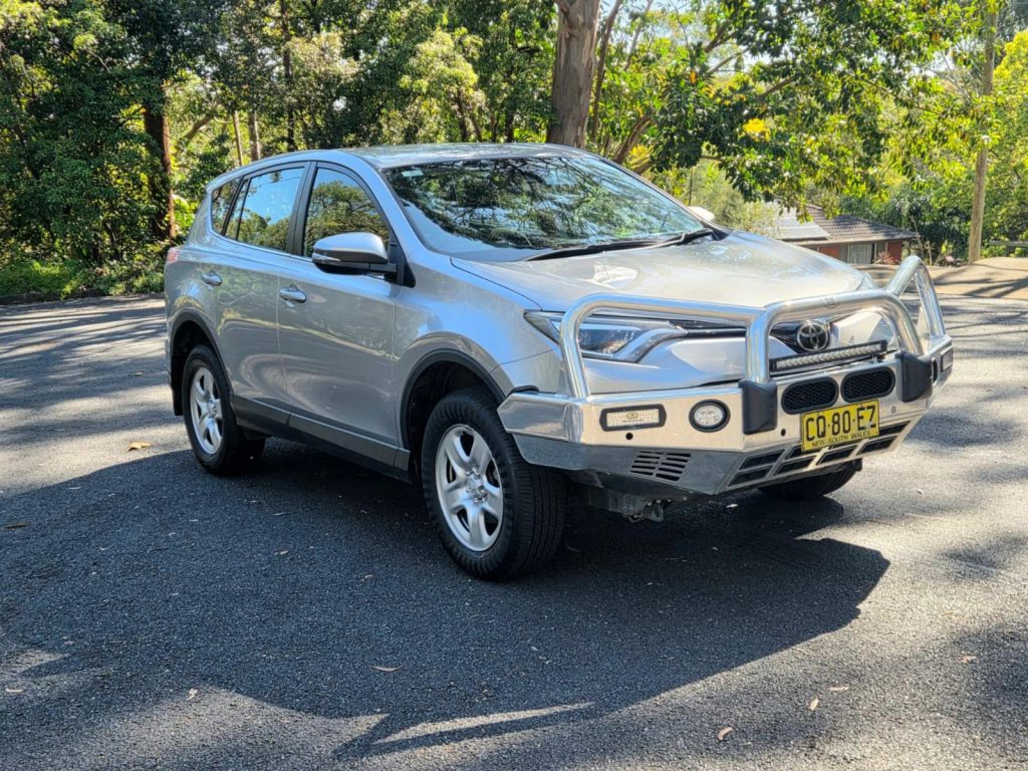 TOYOTA RAV4