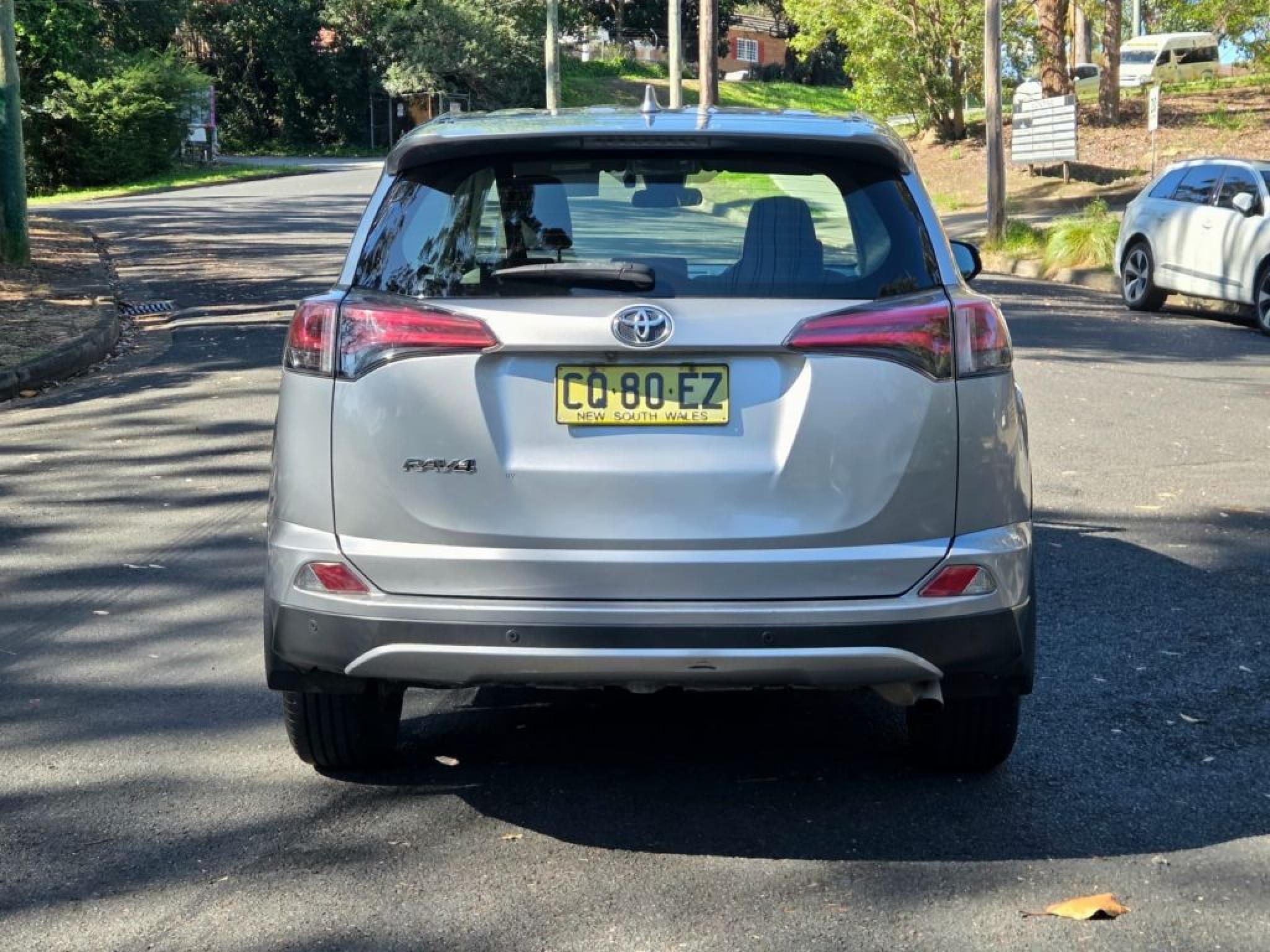 TOYOTA RAV4