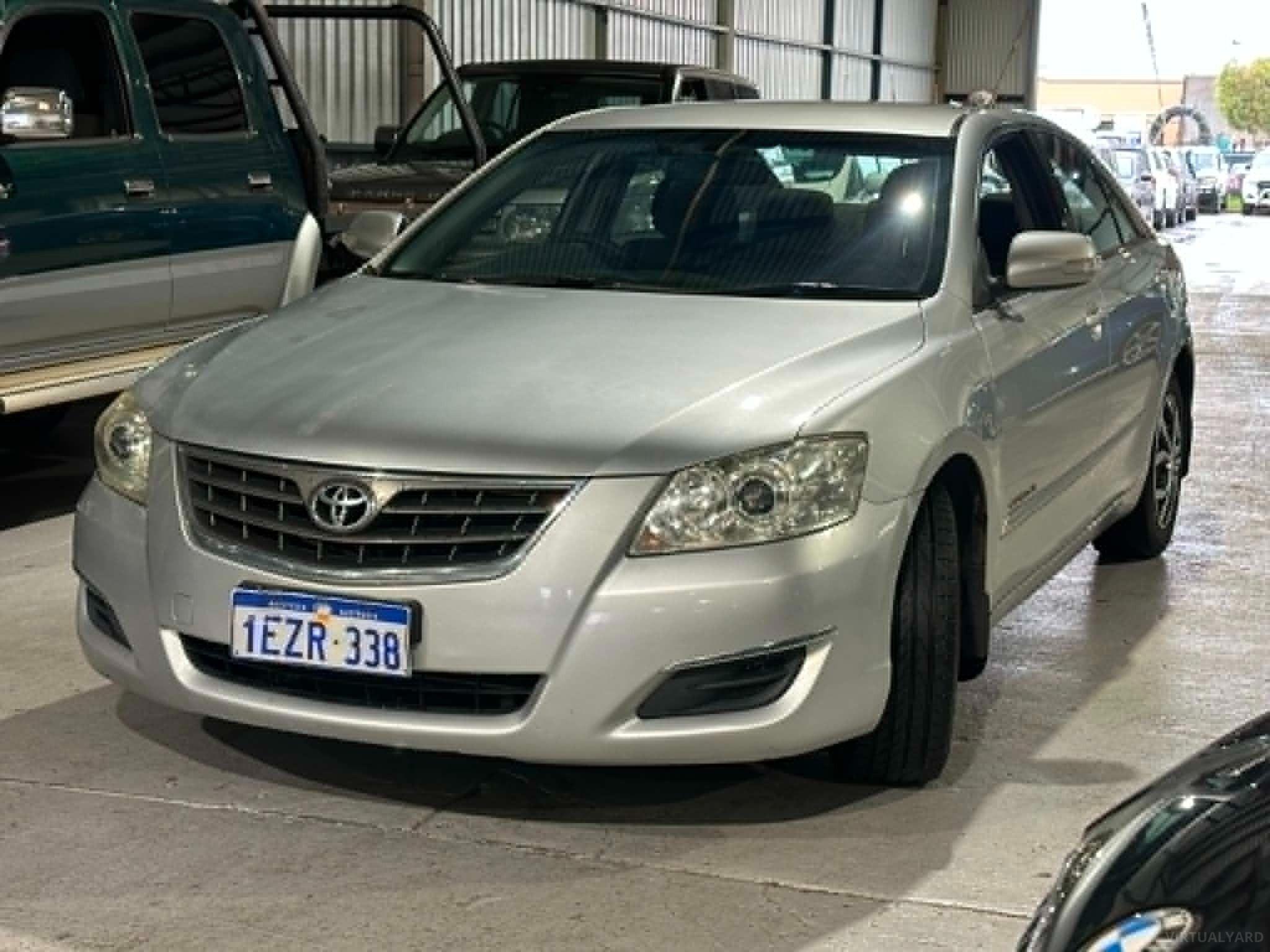 TOYOTA AURION