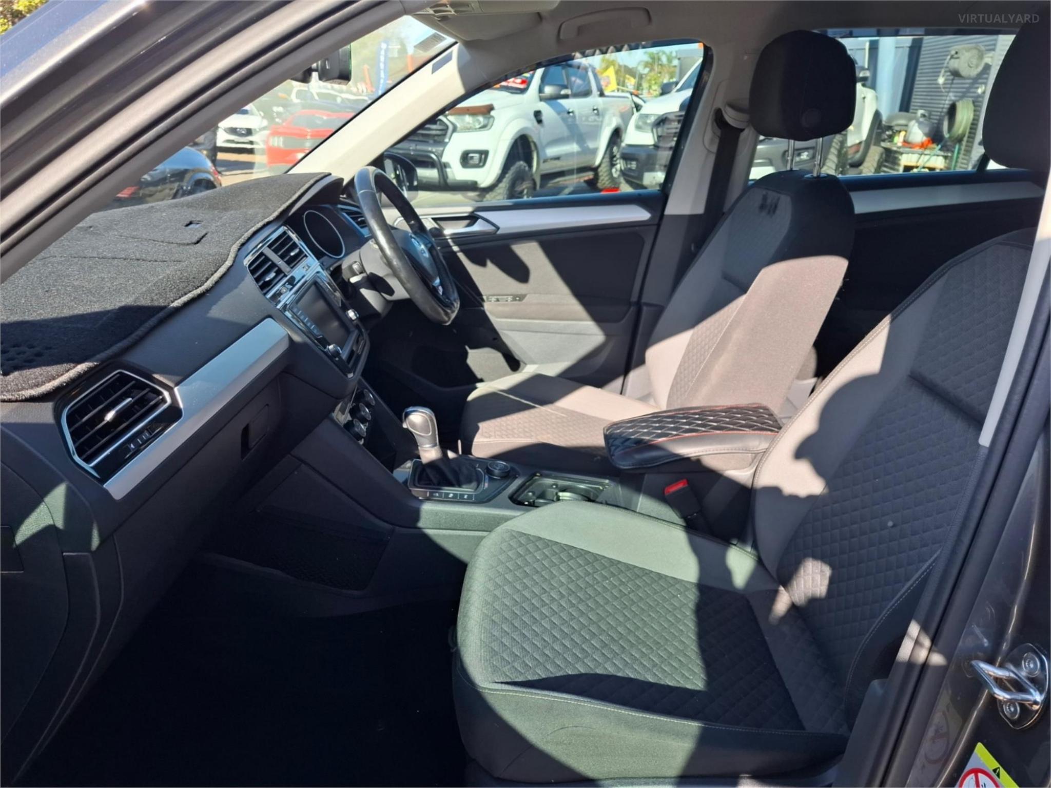 2017 VOLKSWAGEN TIGUAN 5N 132TSI COMFORTLINE WAGON 5DR DSG 7SP 4MOTION 2.0T [MY17] image 22