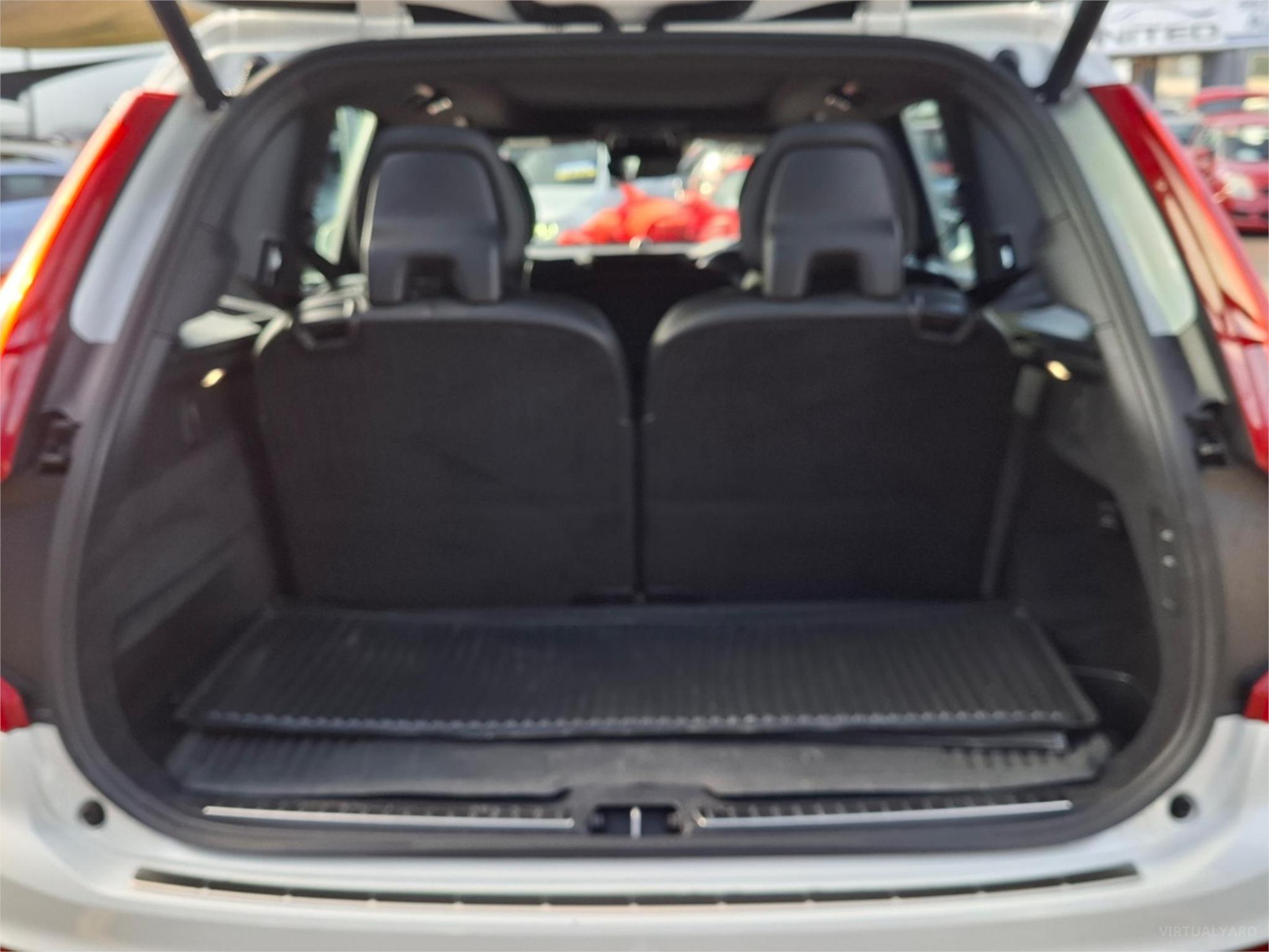2017 VOLVO XC90 D5 R-DESIGN WAGON 7ST 5DR GEARTRONIC 8SP AWD 2.0DTT [MY18] image 22