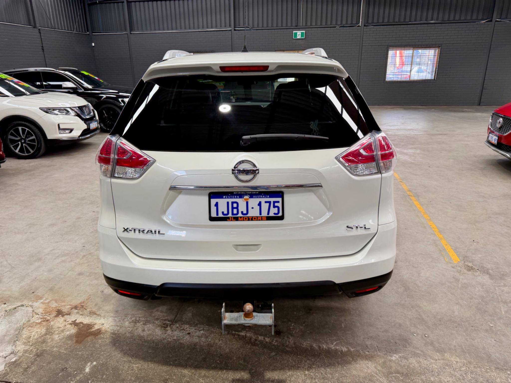 Nissan X-TRAIL